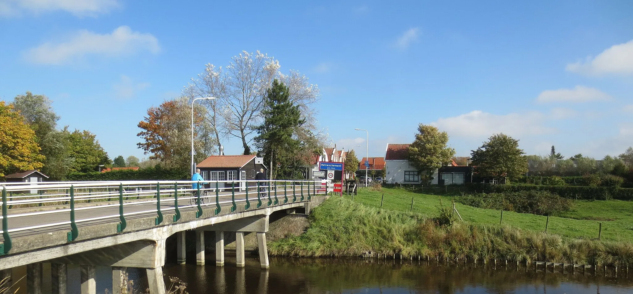 Photo showing: Vue du pont.