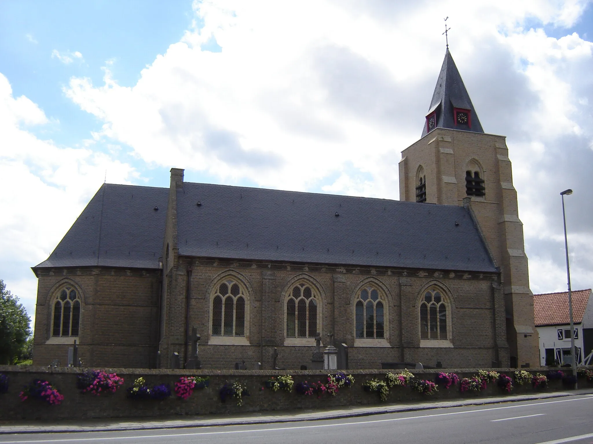 Photo showing: Church of Our Lady in Mannekensvere. Mannekensvere, Middelkerke, West Flanders, Belgium