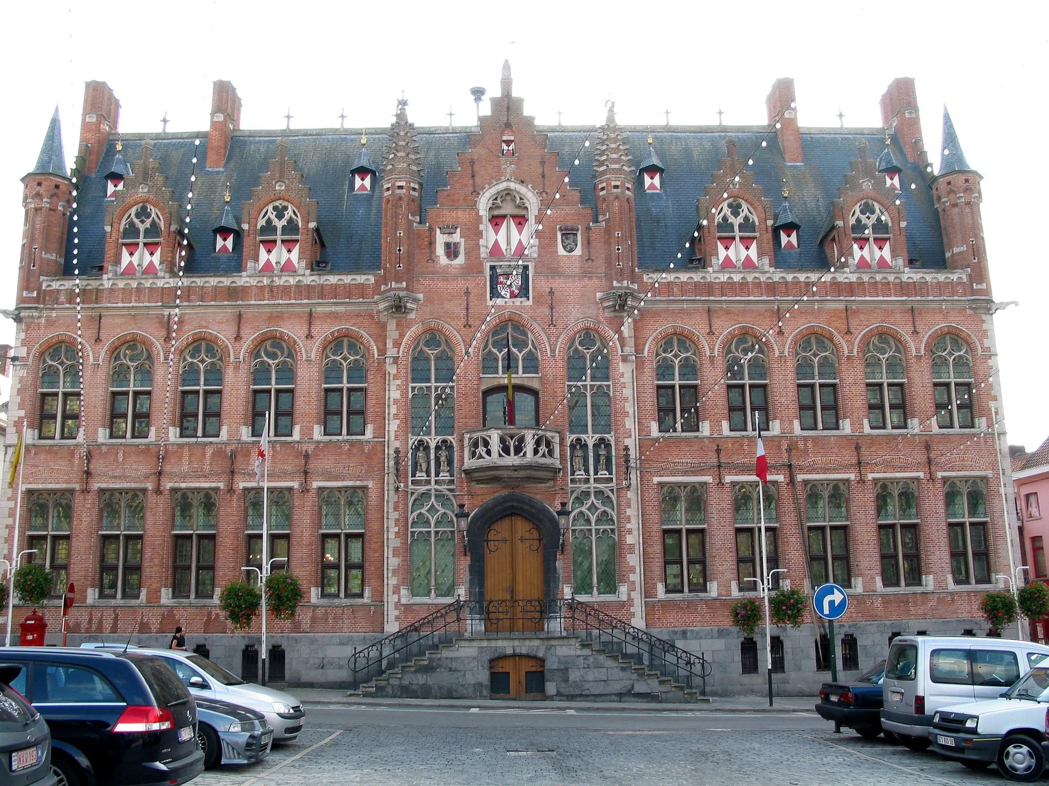 Photo showing: Mouscron (Belgium), the town hall (1888/1890 - architect: René Aimé Buyck).