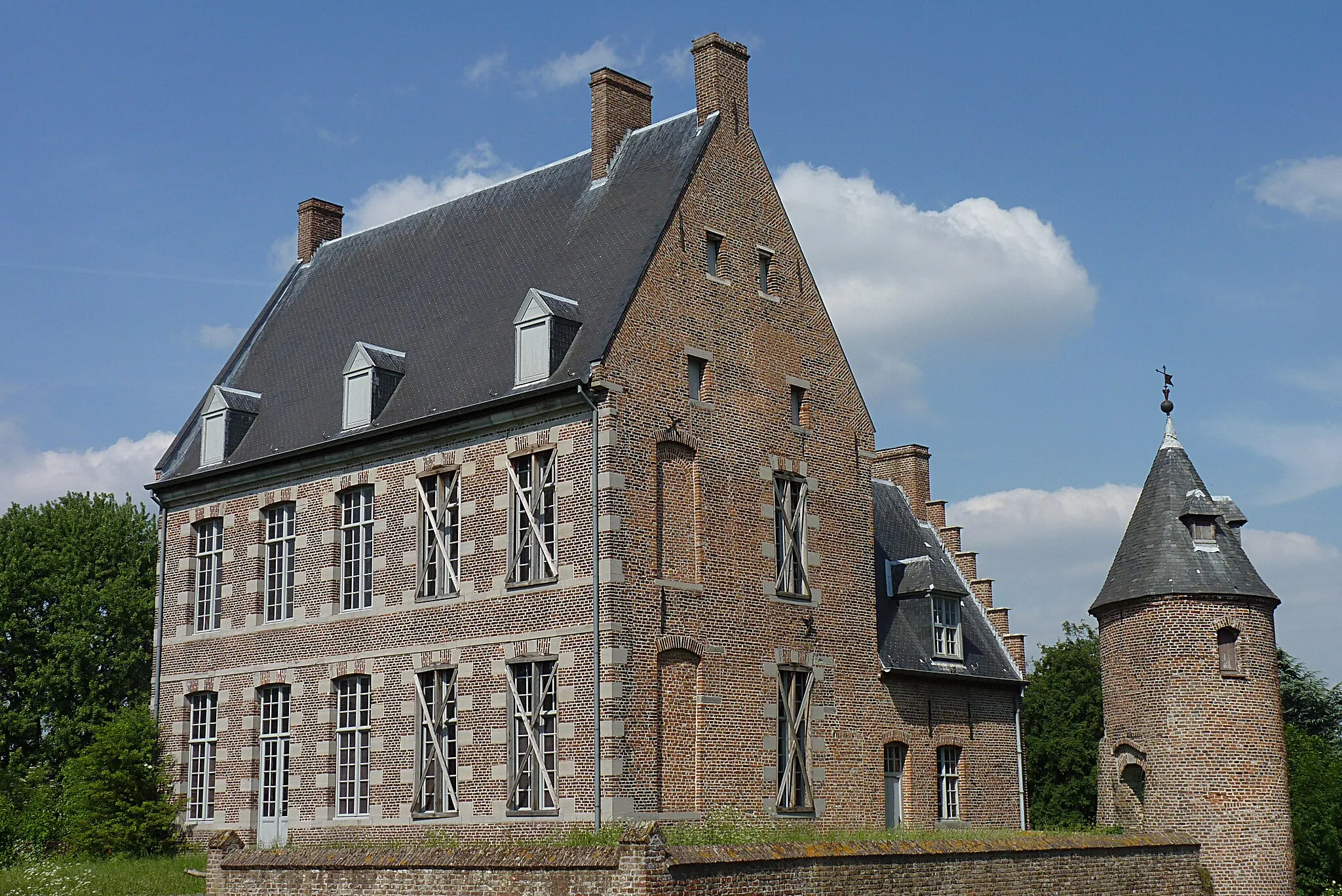 Photo showing: Castle of the Counts in Mouscron, Belgium.