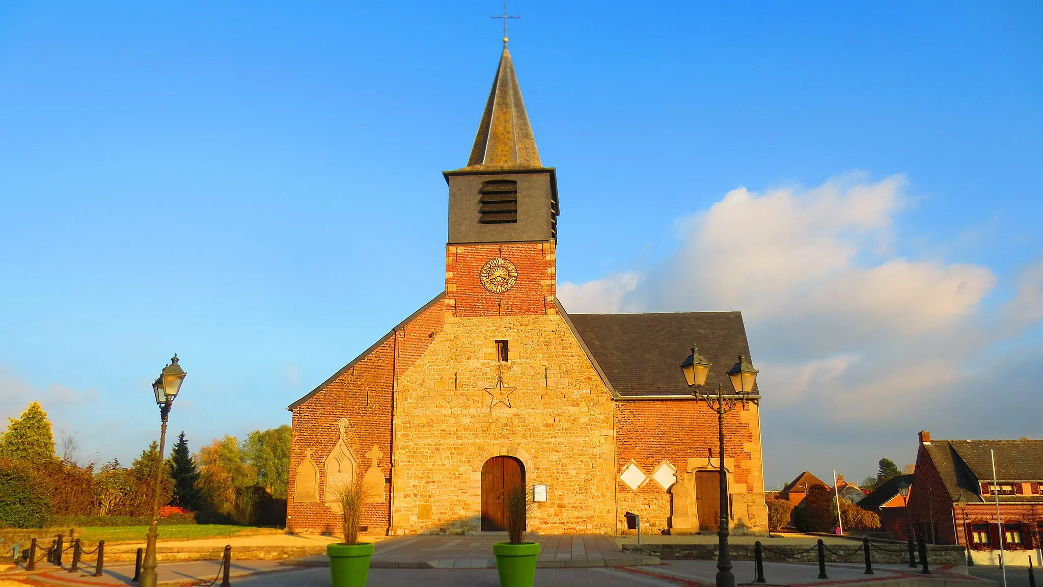 Photo showing: Eglise.