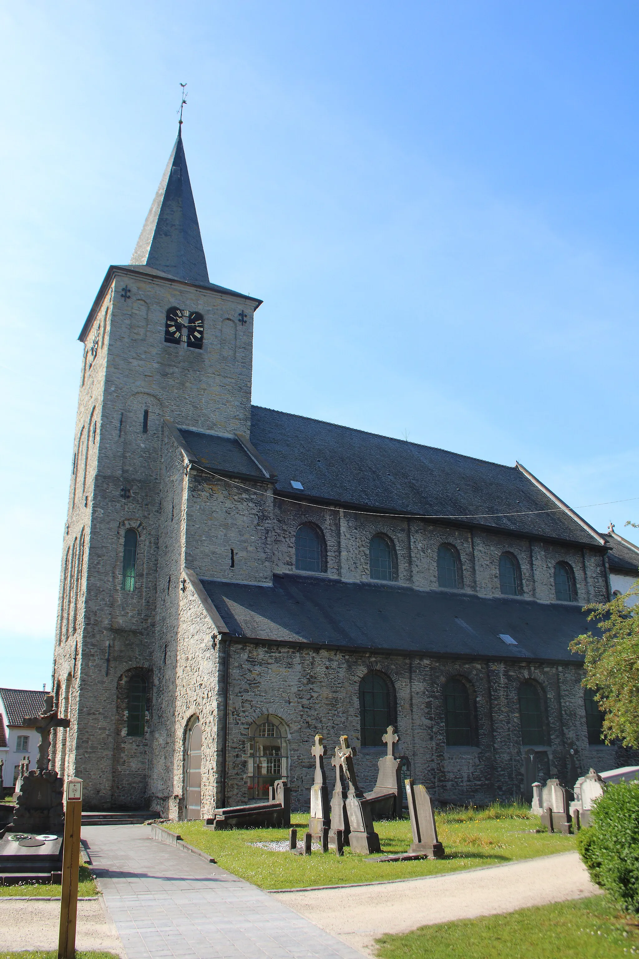 Photo showing: Sint-Laurentiuskerk, Ename, Oudenaarde, Vlaanderen, België