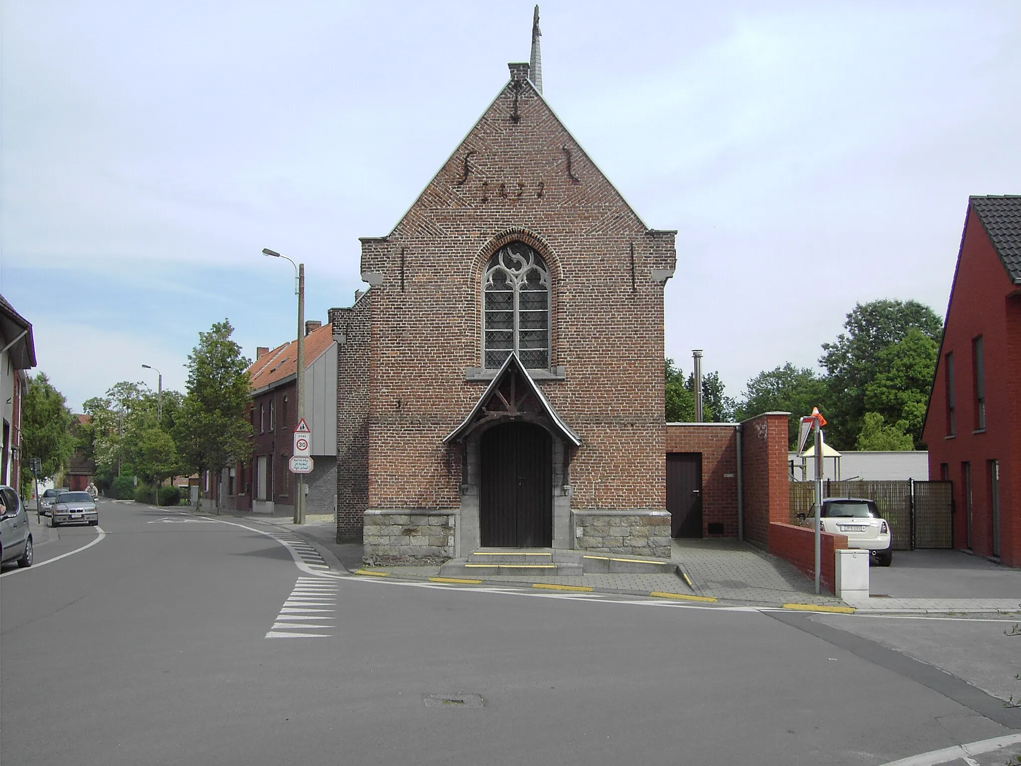 Photo showing: Het is een kapel in Deerlijk opgericht door Ridder de Casina ter verering van Onze-Lieve Vrouw