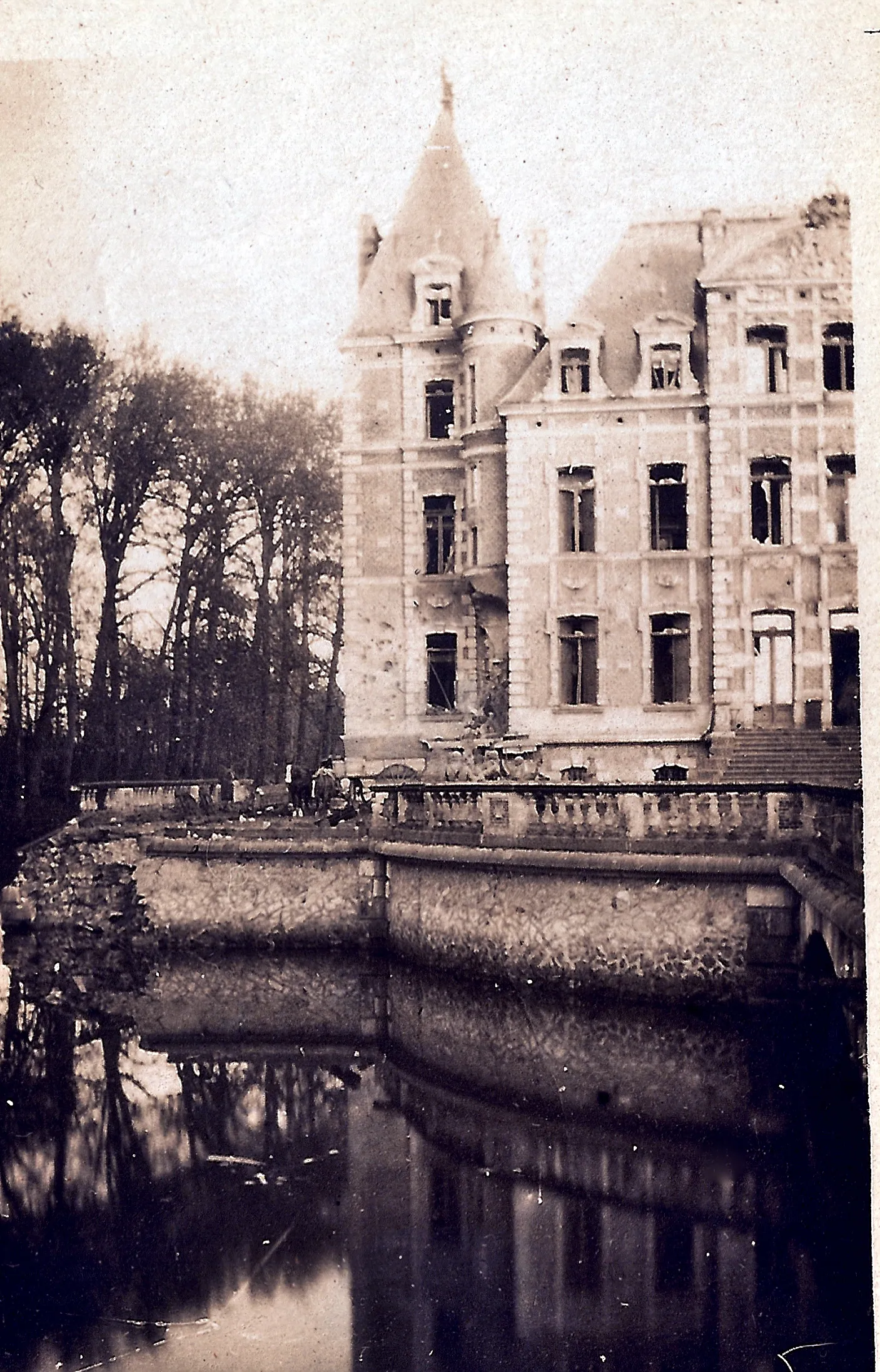 Photo showing: Belgique 1918 - Château d'Elseguen