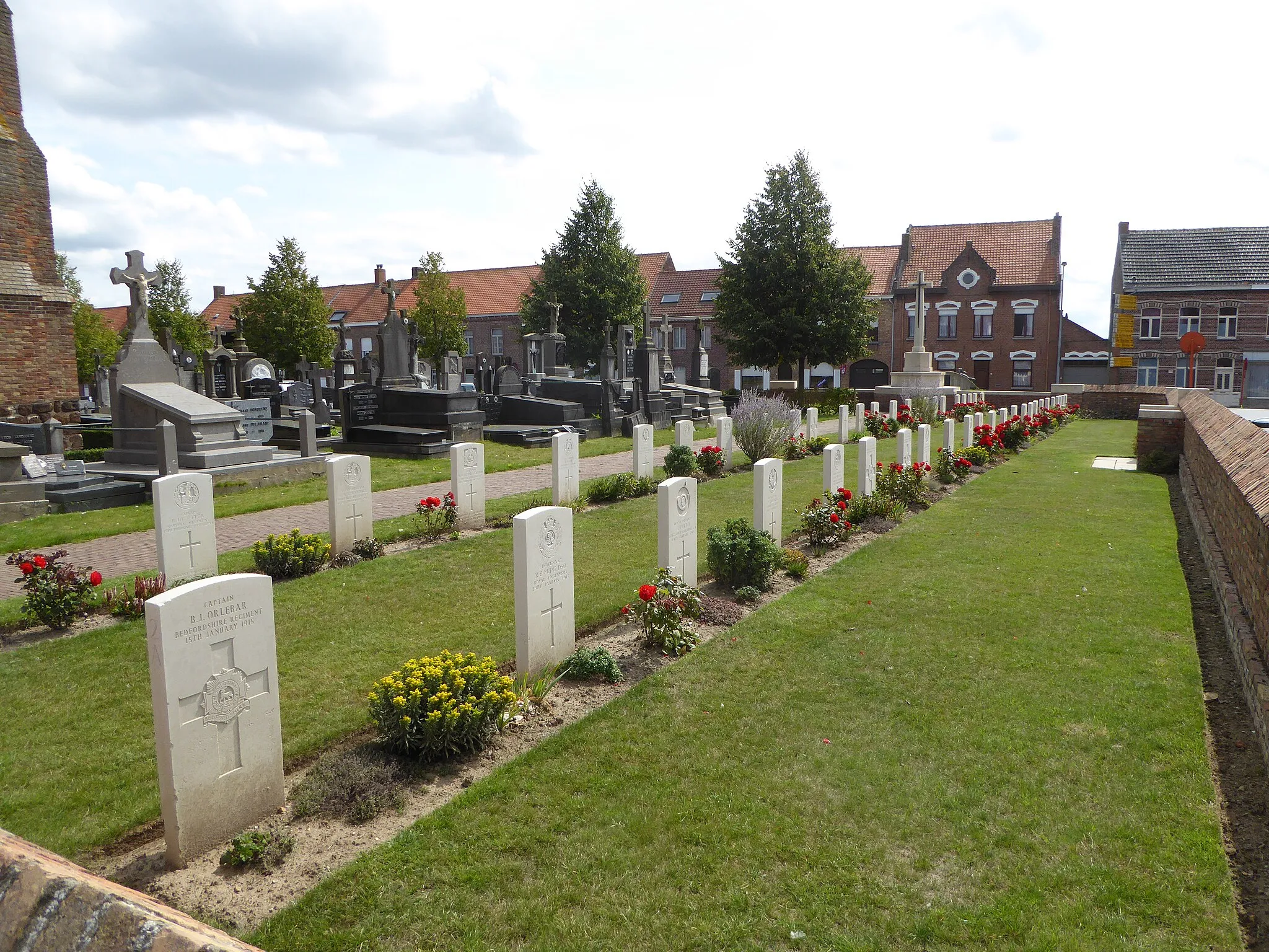 Photo showing: Le cimetière militaire de Dranouter' , Heuvelland, West Flanders, Belgium
