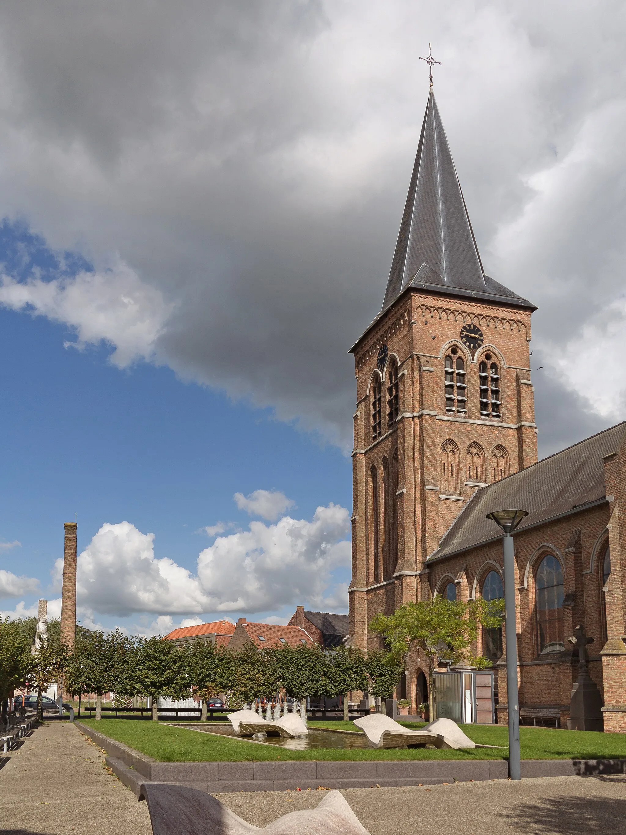 Photo showing: Kortemark, church: de Sint-Bartholomeuskerk