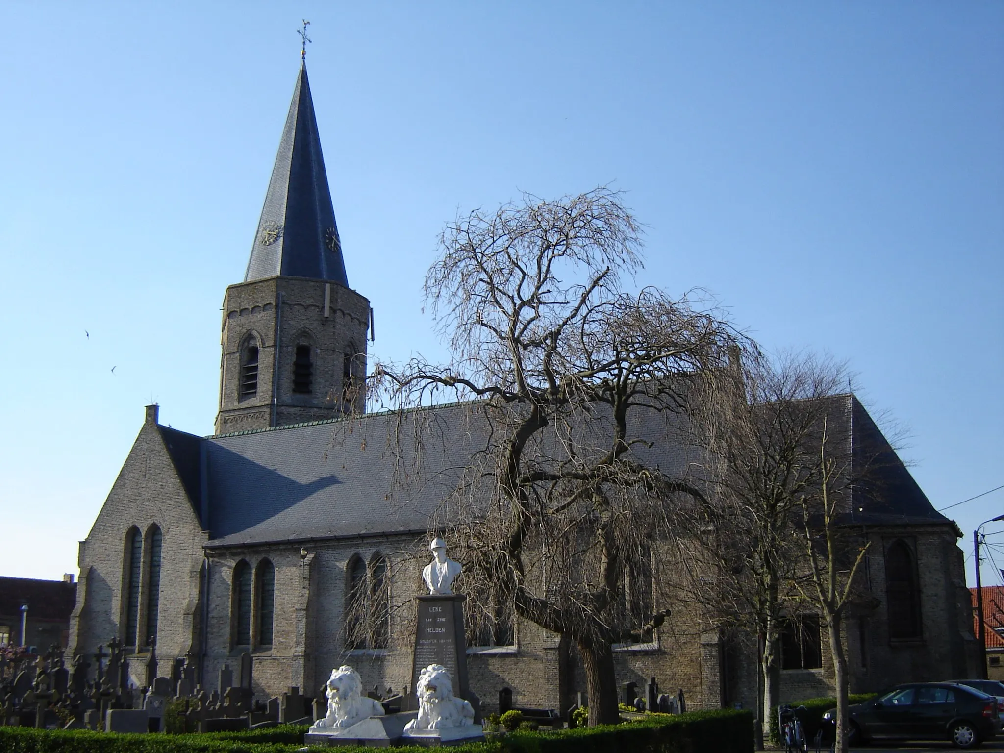 Photo showing: Sint-Niklaaskerk in Leke Church of Saint Nicholas in Leke, Diksmuide, West Flanders, Belgium