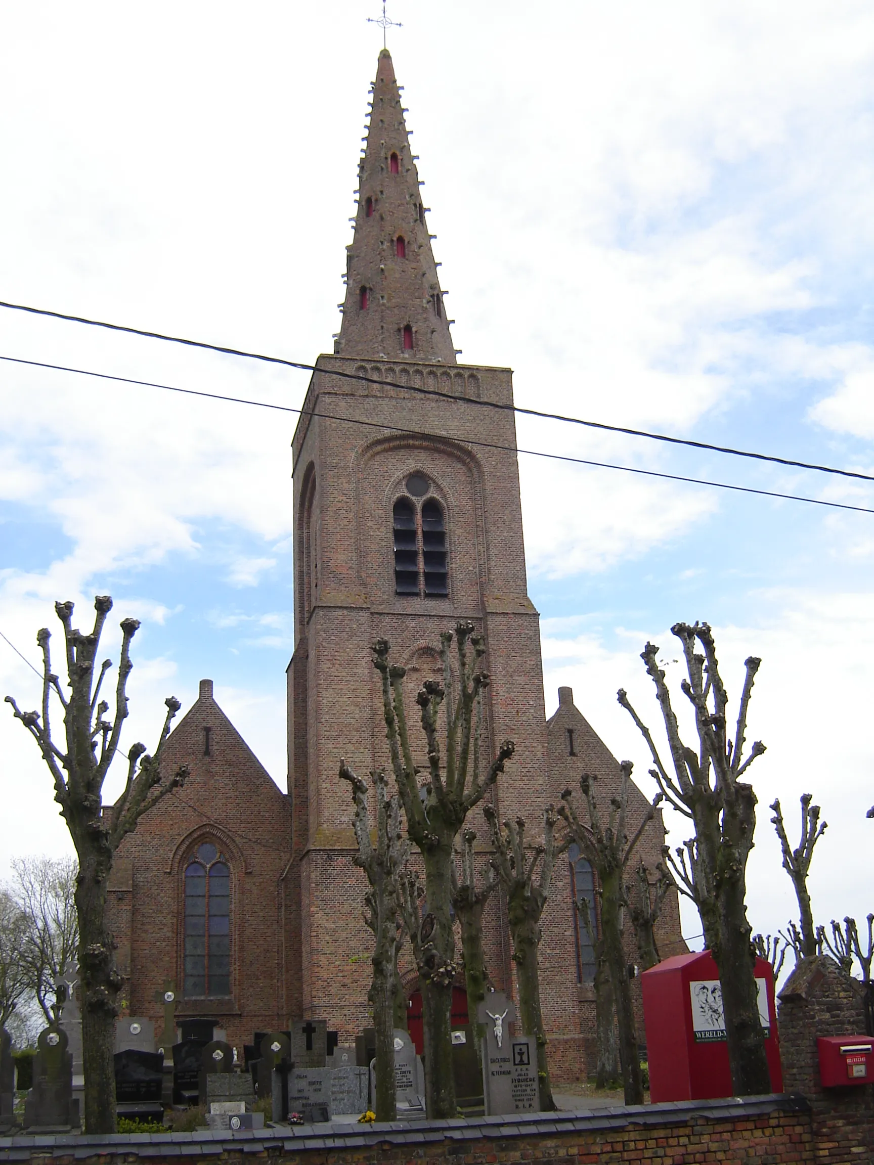 Photo showing: Church of Saint John Baptist in Oudekapelle. Oudekapelle, Diksmuide, West Flanders, Belgium