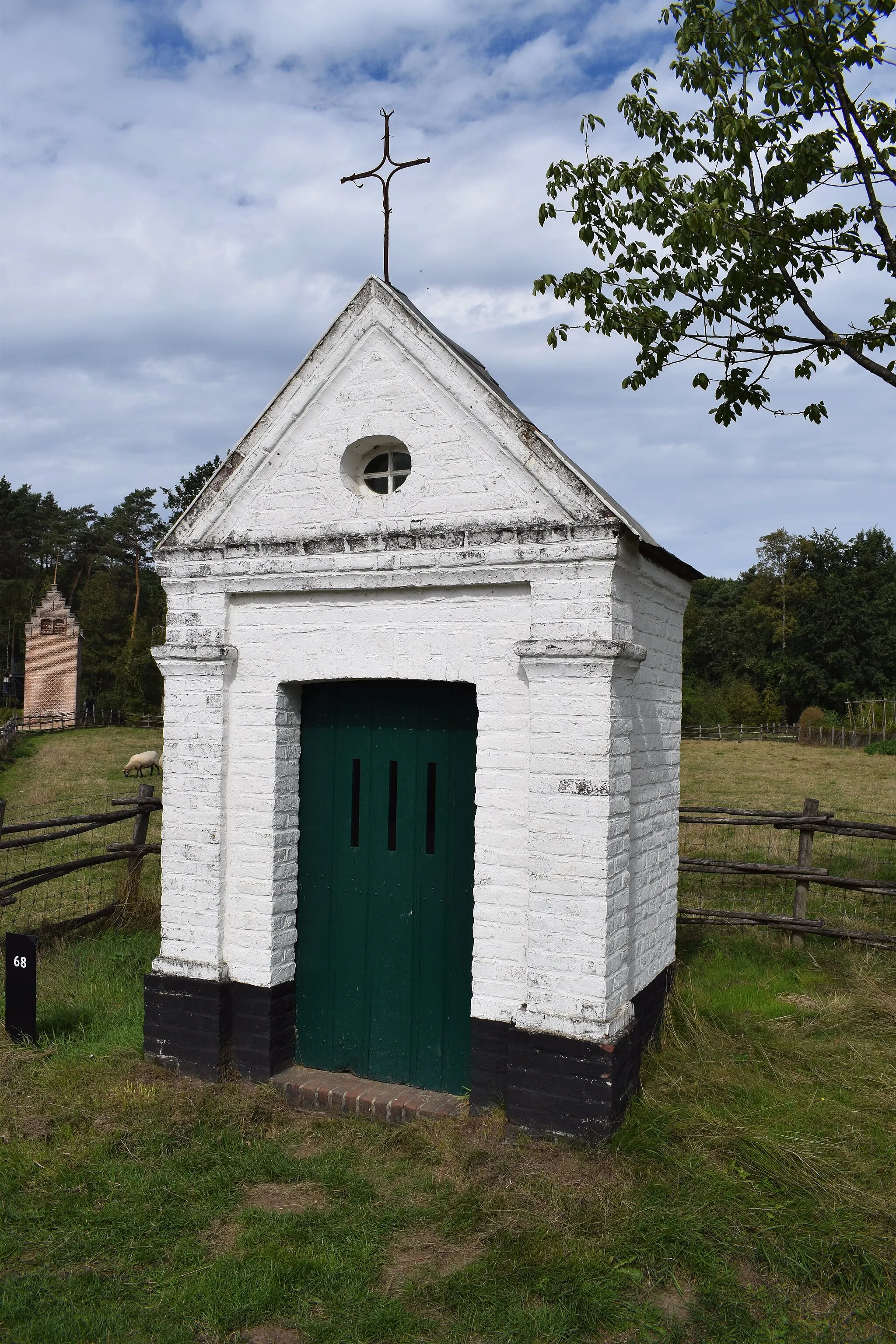 Photo showing: Bokrijk, Veldkapel uit Rollegem-Kapelle