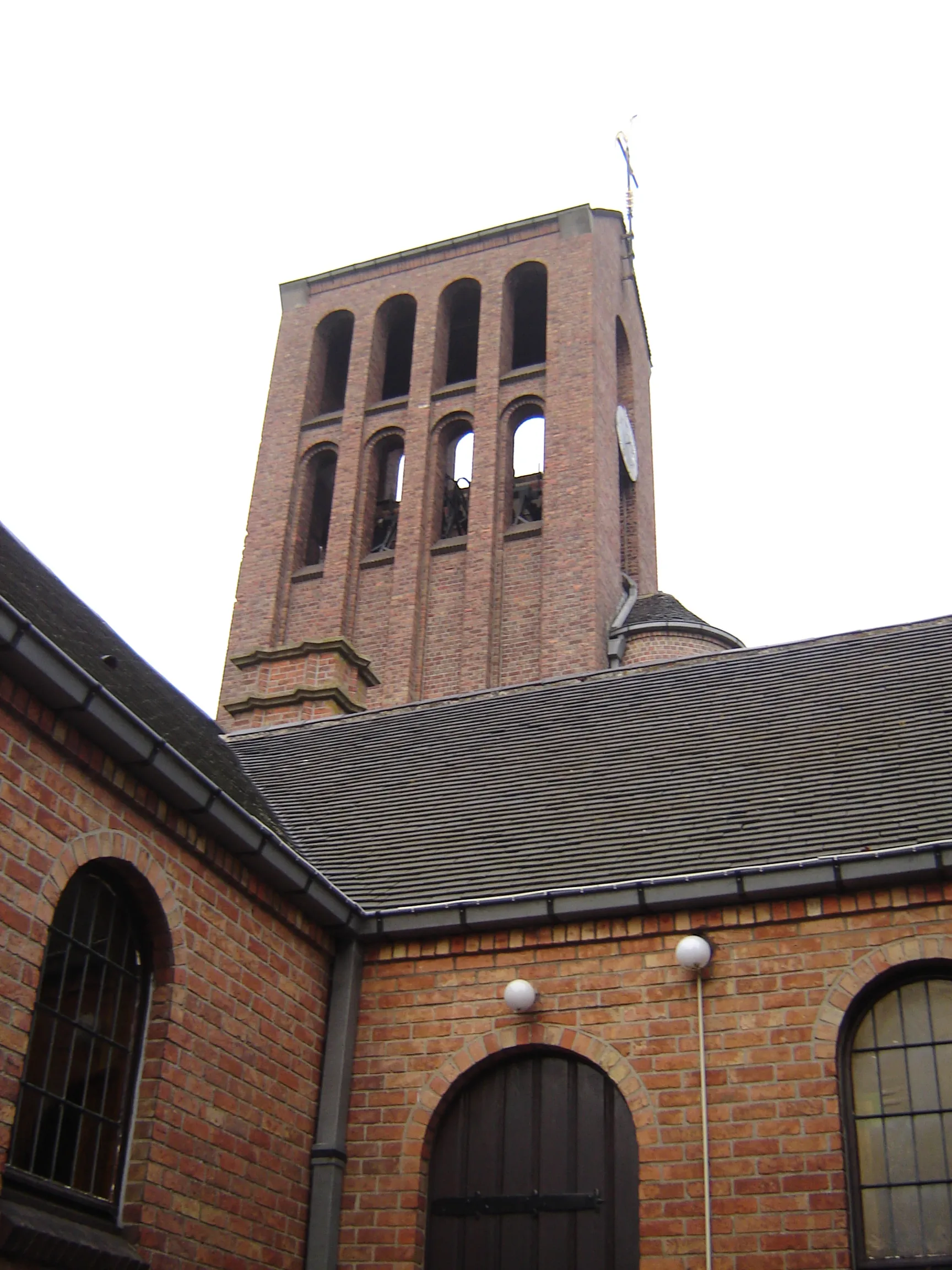 Photo showing: Church of Saint Godelina in Baliebrugge. Baliebrugge, Ruddervoorde, Oostkamp, West Flanders, Belgium