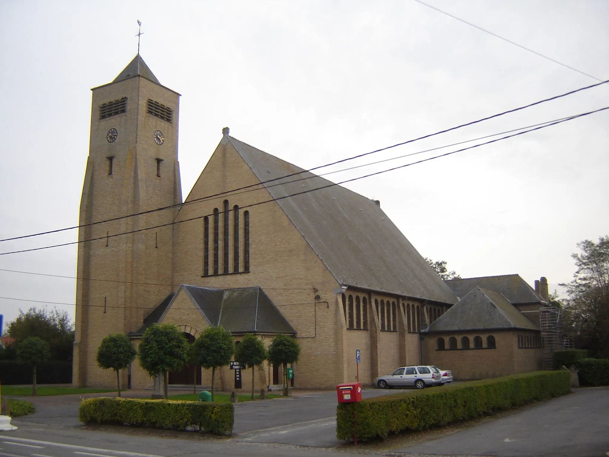 Photo showing: Church of Saint Henry in Sint-Henricus. Sint-Henricus, Torhout, West Flanders, Belgium