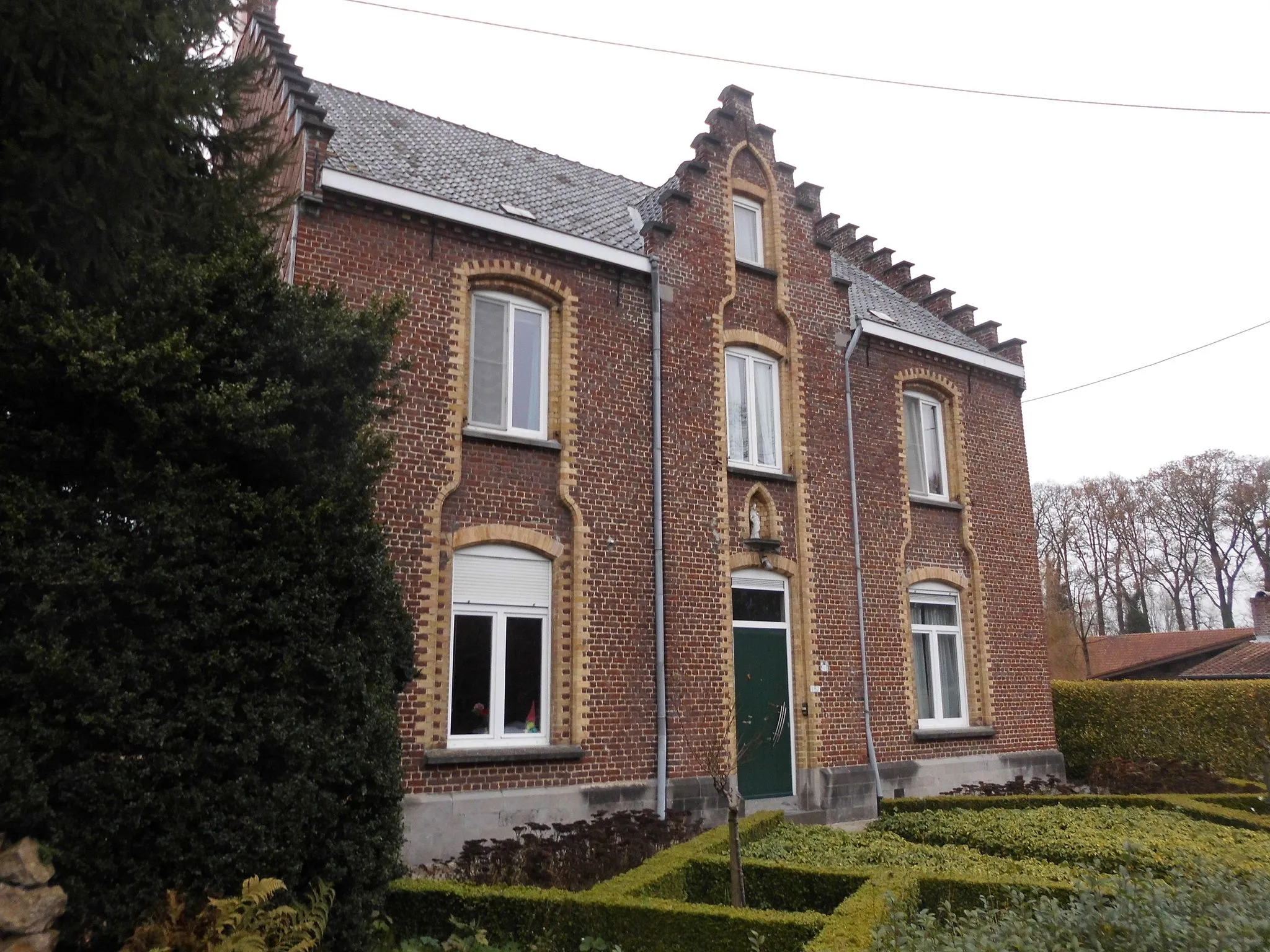 Photo showing: Pastorie van de Sint-Jorisparochie - Beernemsesteenweg - Wildenburg - Wingene - West-Vlaanderen - België