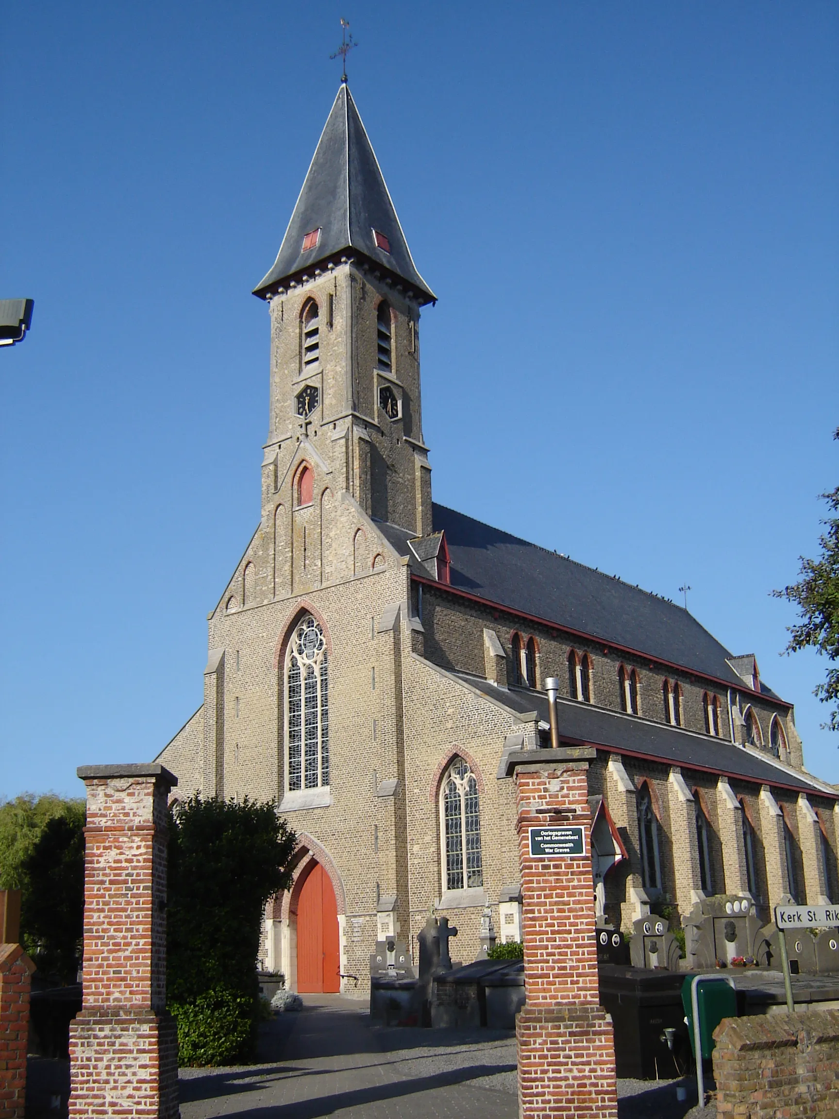 Photo showing: Church of Saint Richarius in Bredene-Dorp (Bredene Village). Bredene, West Flanders, Belgium