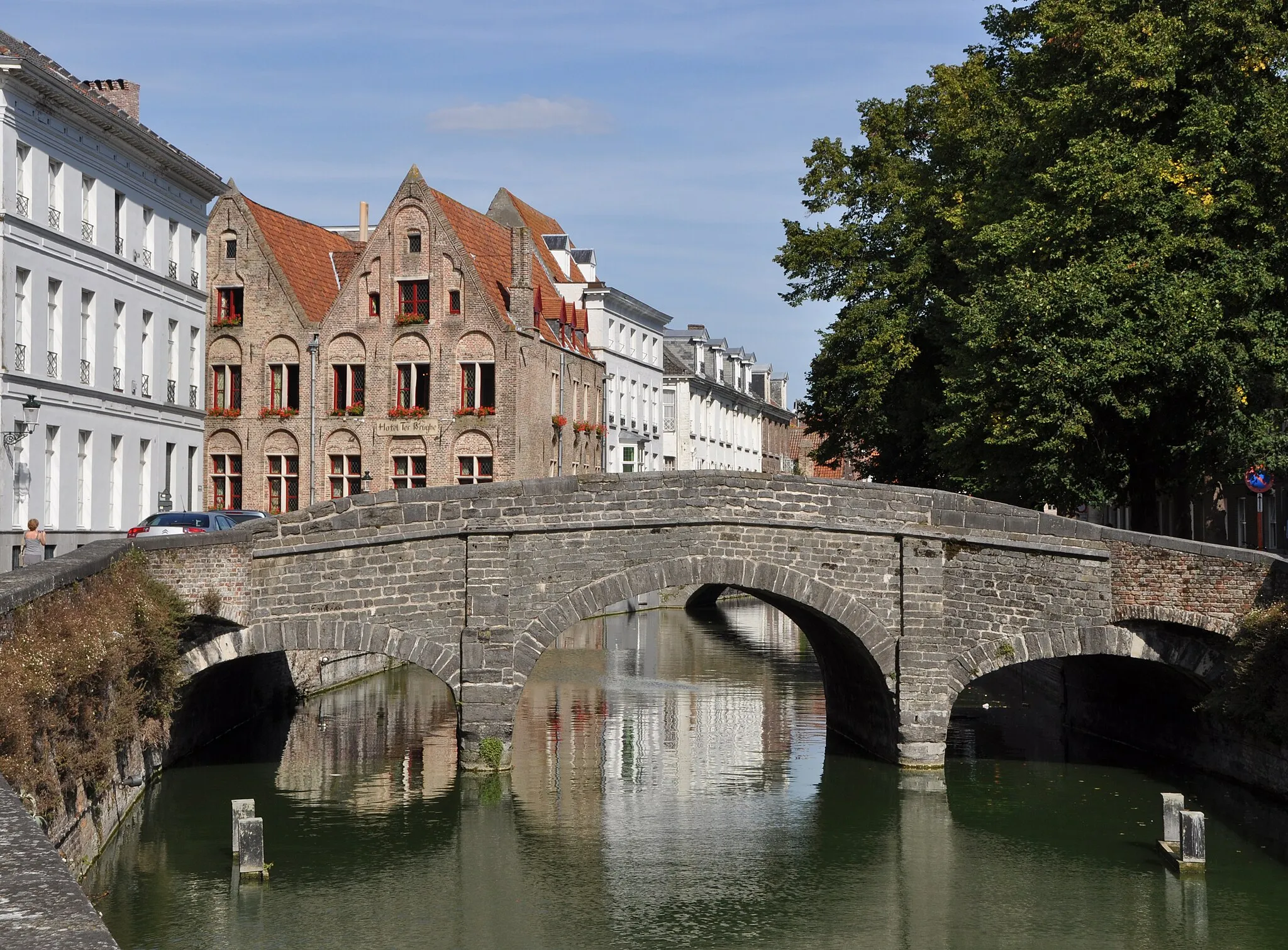 Photo showing: Bruges (Belgium): the Augustijnen bridge