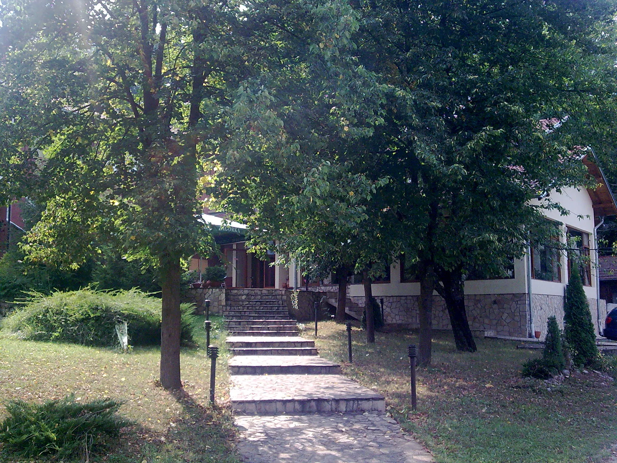 Photo showing: хотел Велена-с.Велчево-Априлци