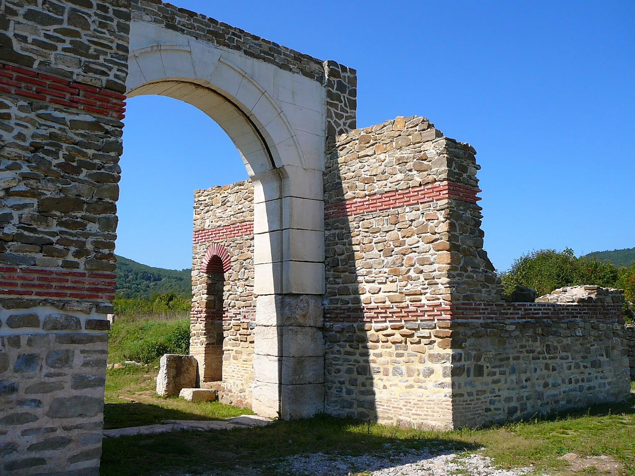Photo showing: Sostra Fortress, Bulgaria