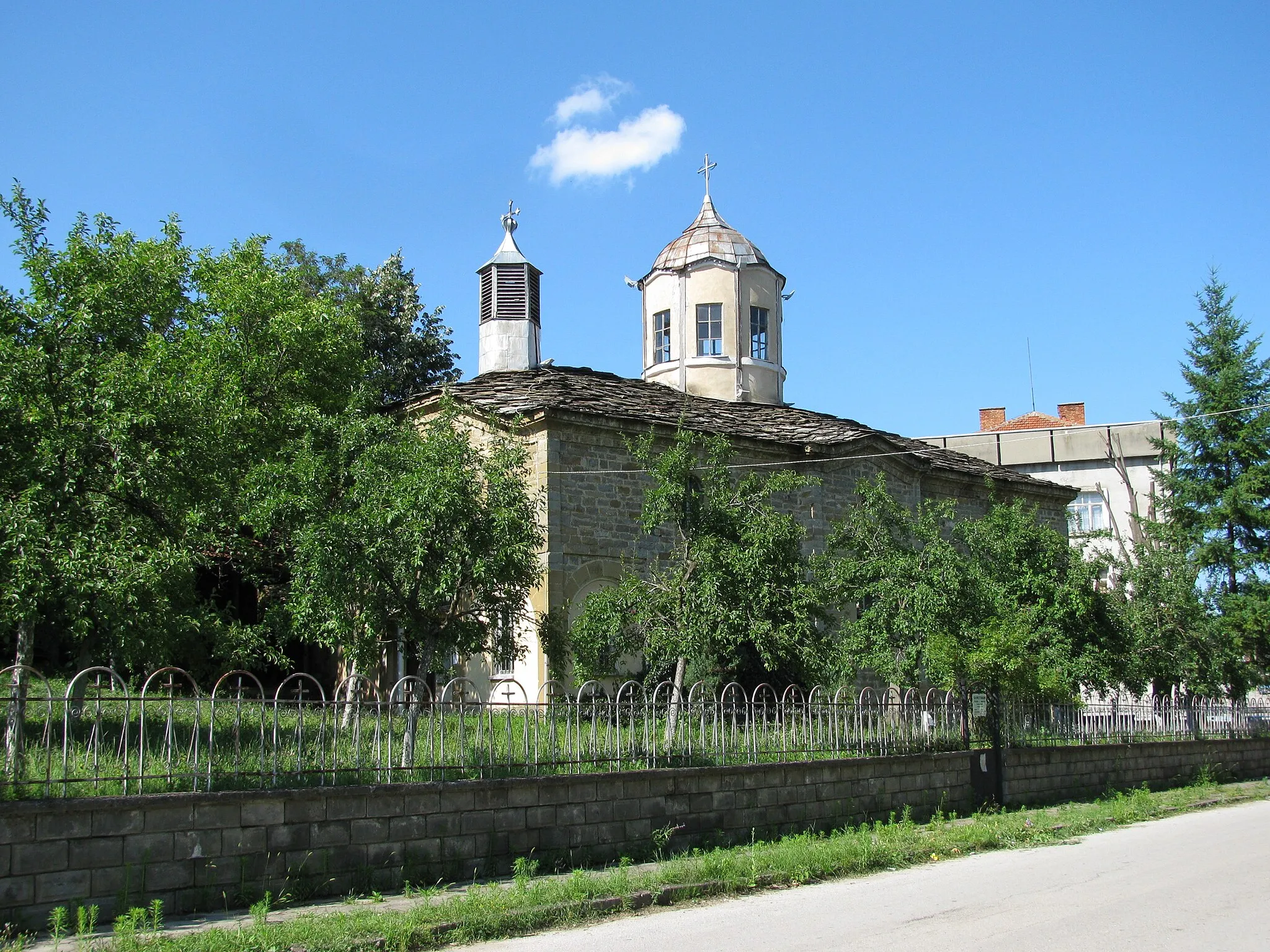 Photo showing: Църквата в село Дебнево, Троянско