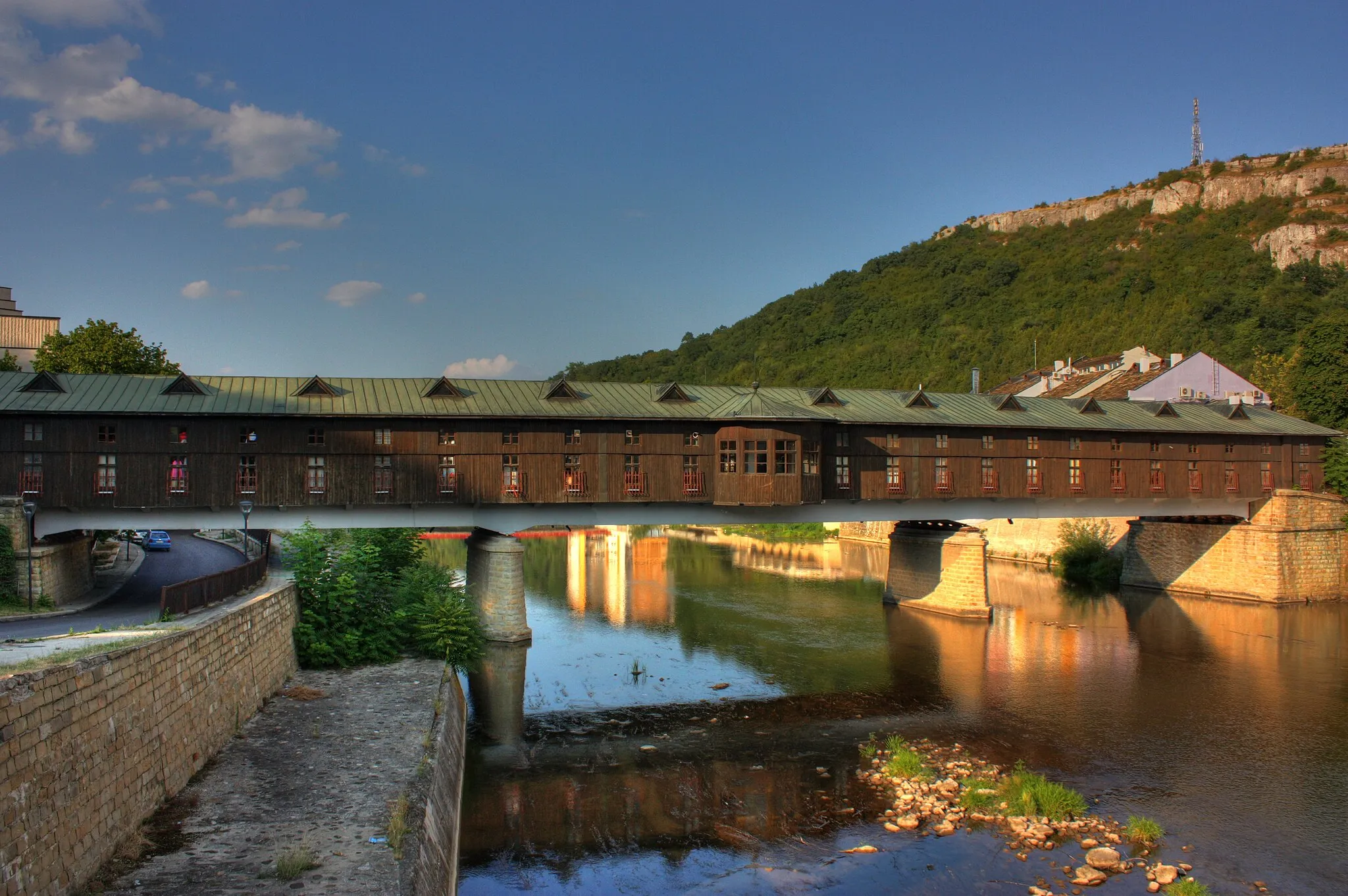 Photo showing: Pokrit most (Covered Bridge), Lovech, Bulgaria