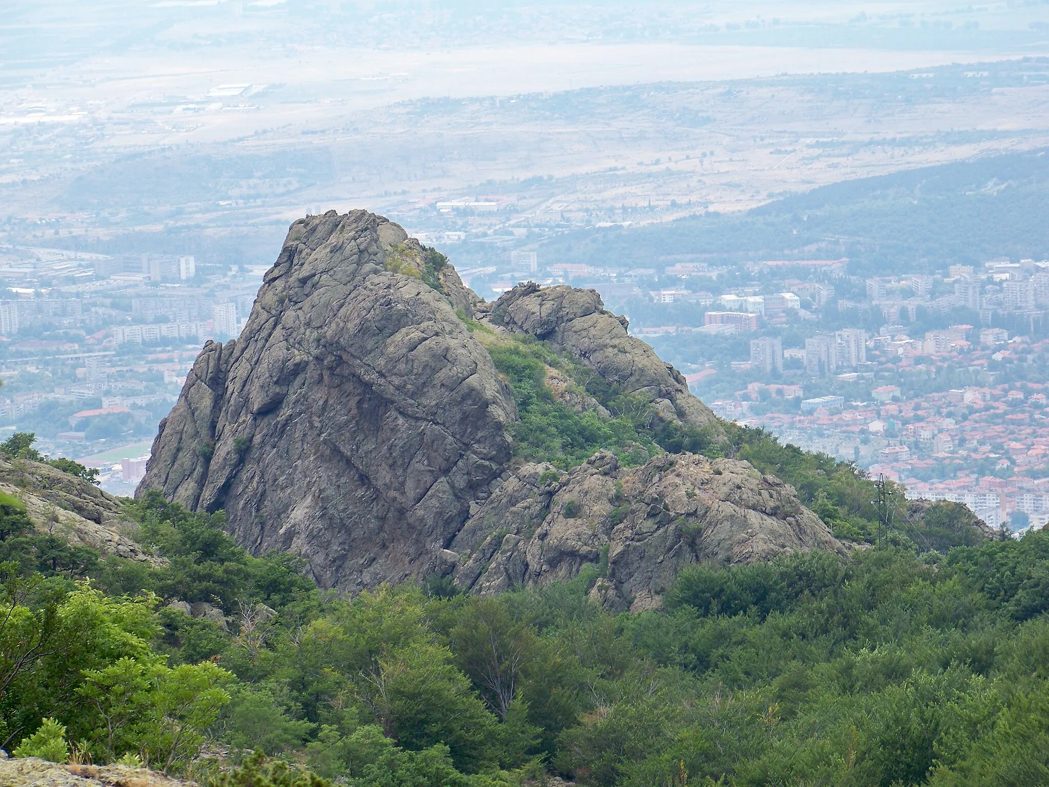 Photo showing: Карандила е български курорт, разположен на 10 км от Сливен.