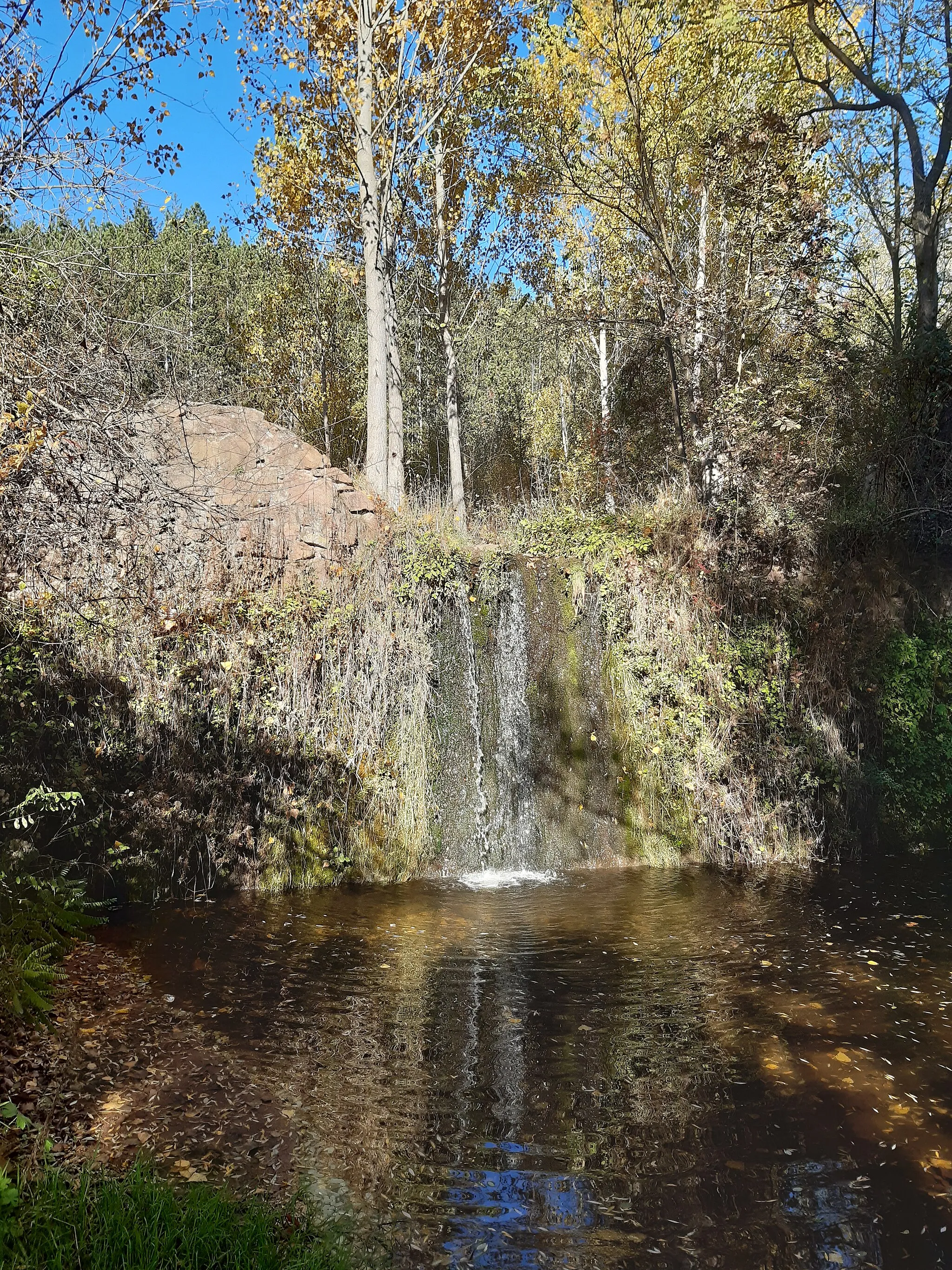 Photo showing: Podgumer Waterfall