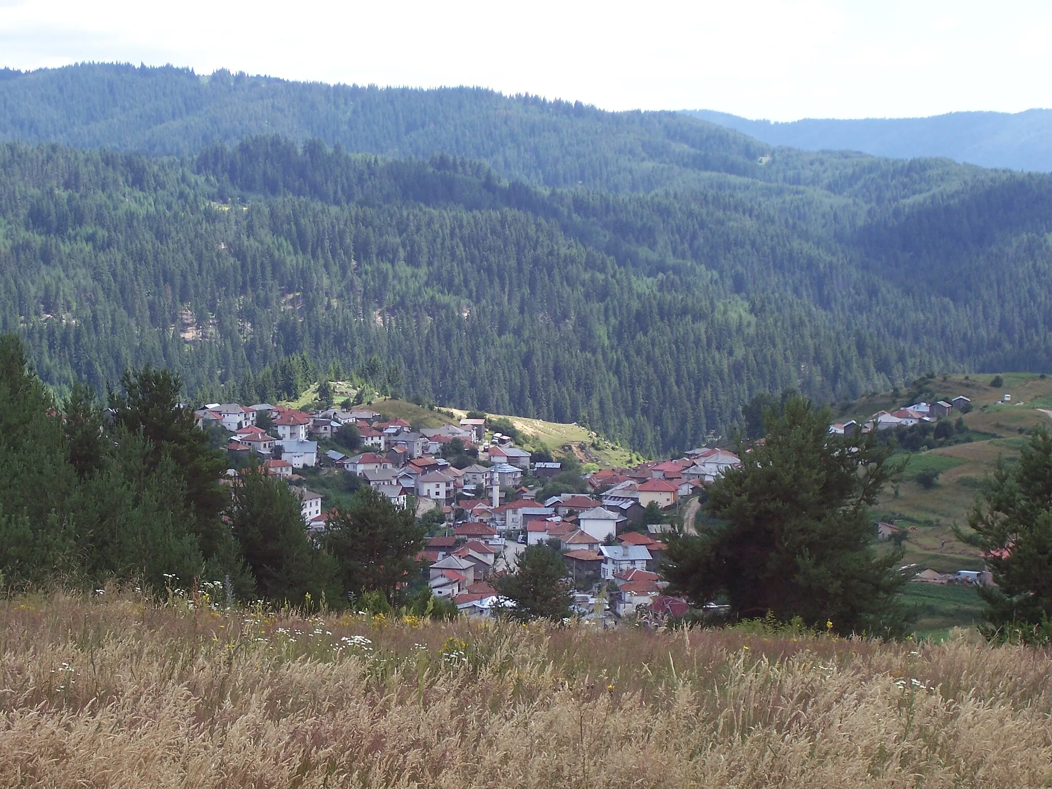 Photo showing: View of the village of Kasak.