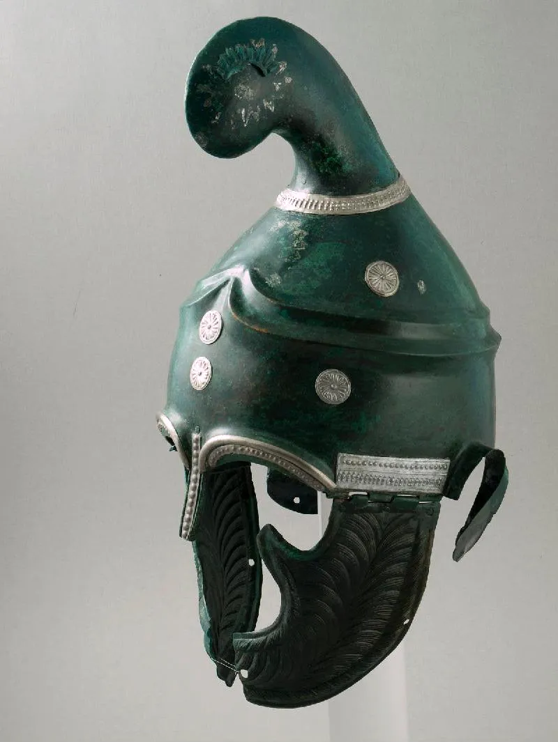 Photo showing: Thracian helmet from the village of Pletena, Bulgaria