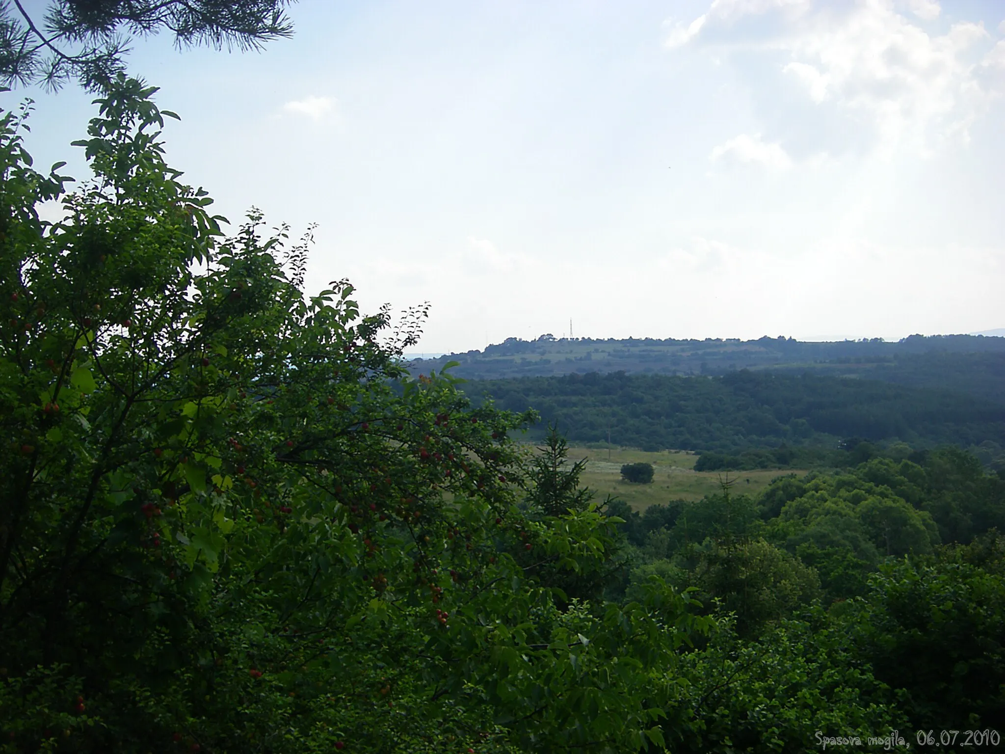 Photo showing: St. Spas hill, popular from Elin Pelin's story (glance from Baylovo)