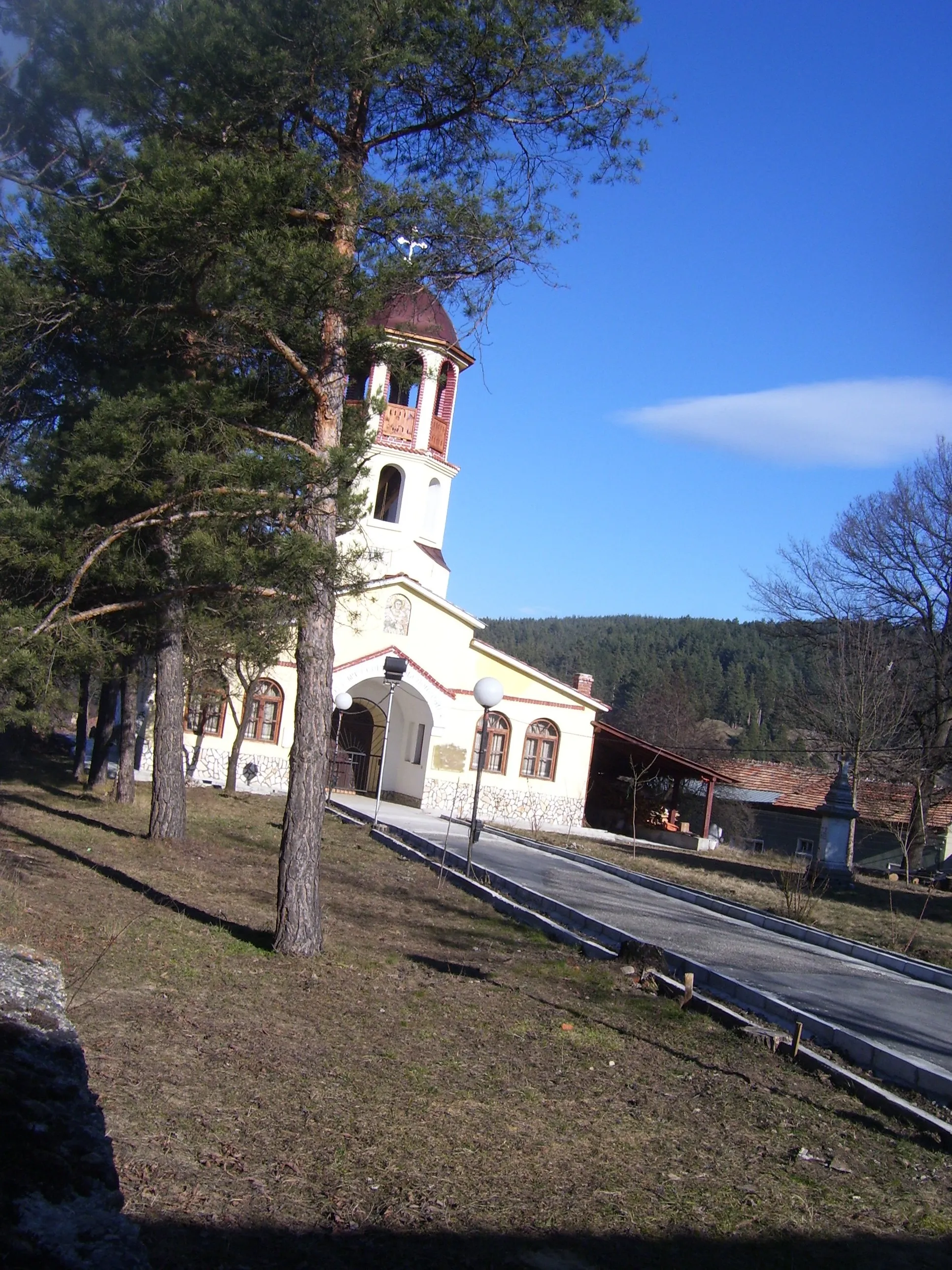 Photo showing: Църквата в село Баня, област Благоевград, България