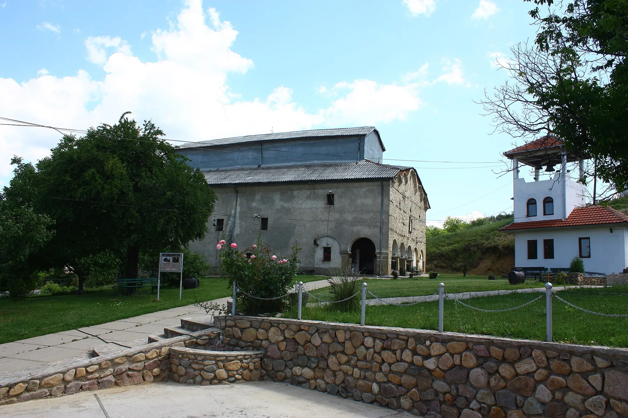 Photo showing: Dormition of the Theotokos Church in Delčevo, Macedonia