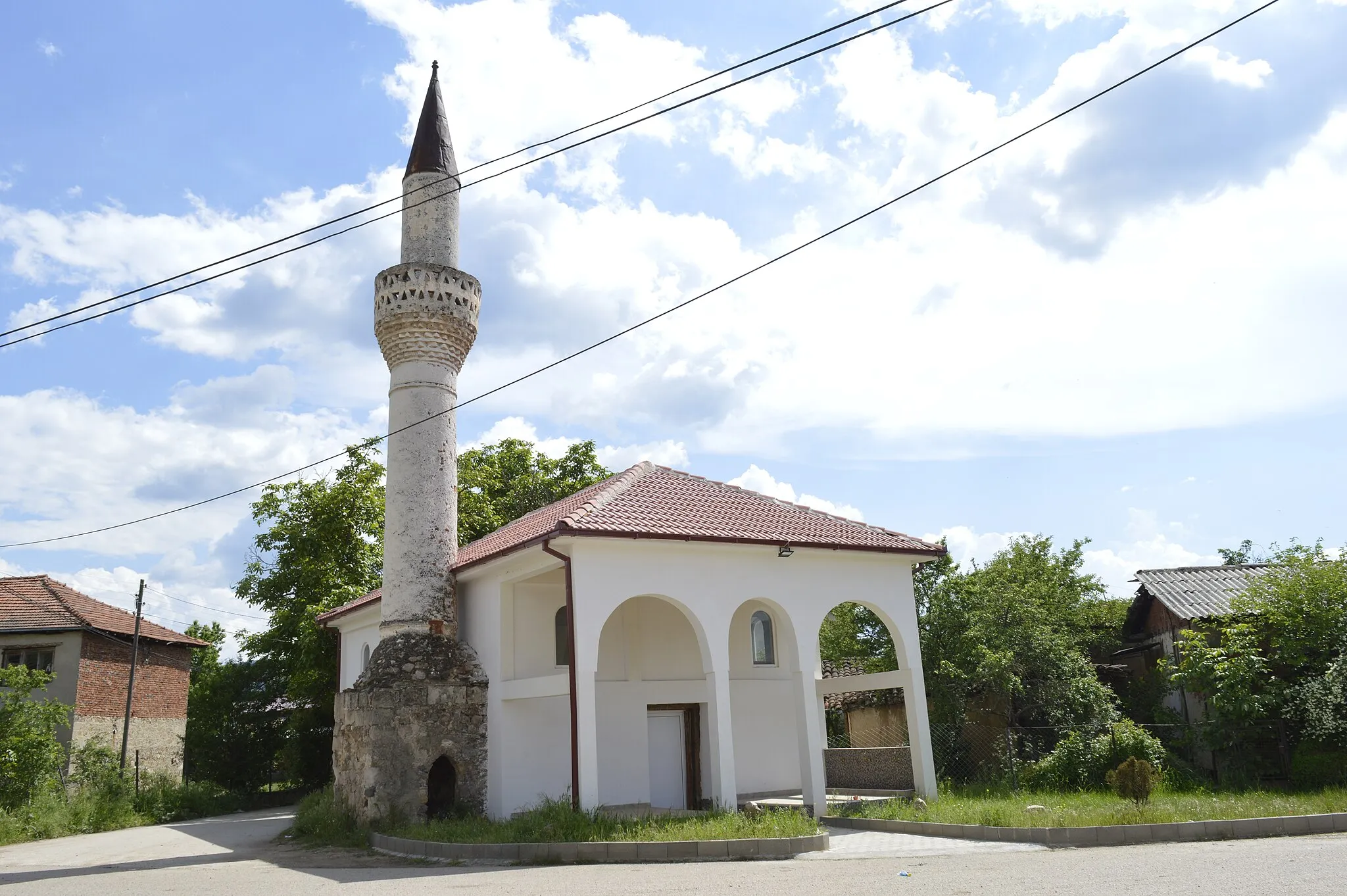 Photo showing: Local mosque in the village Trabotivište