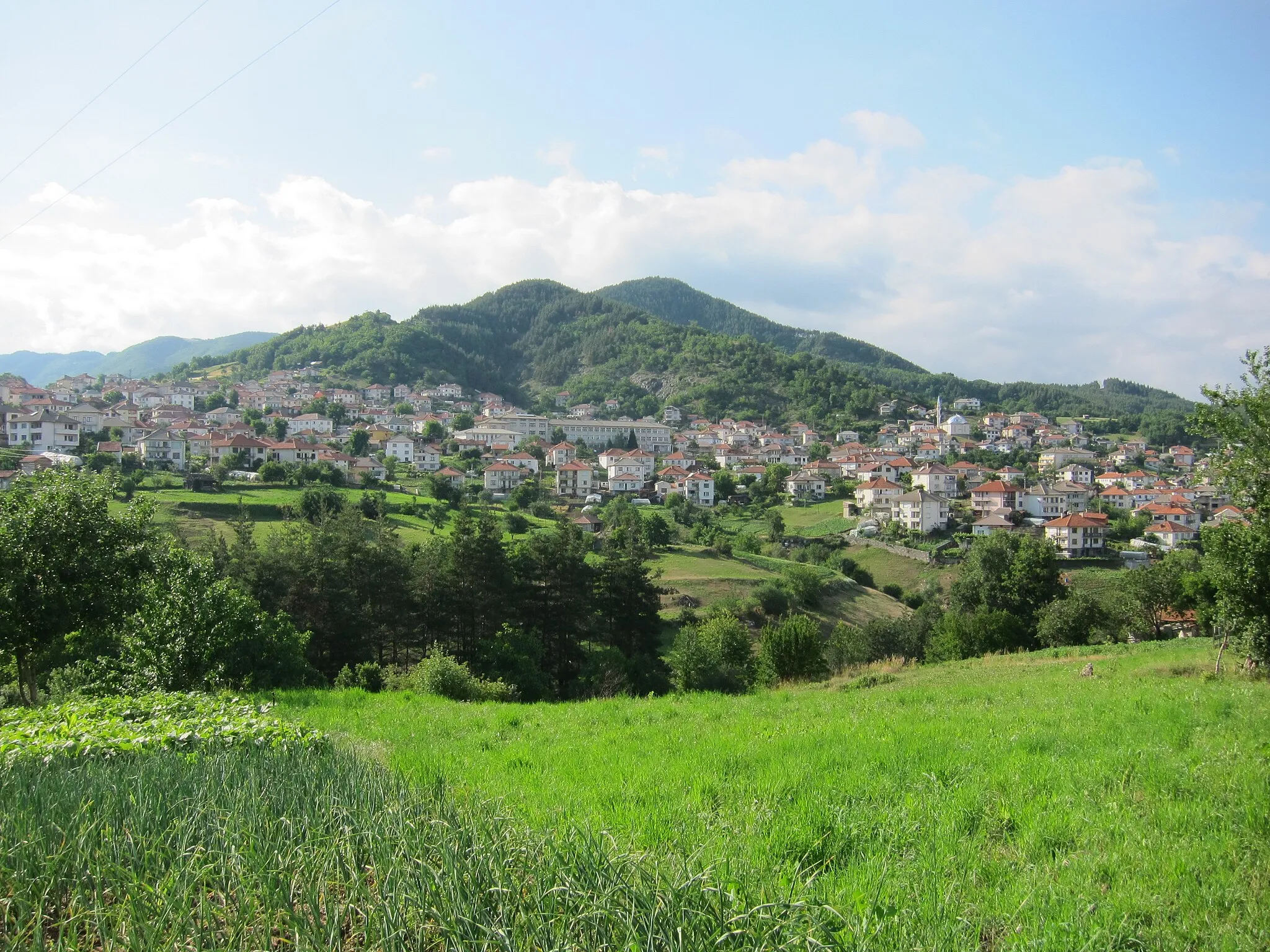 Photo showing: The Bulgarian village Startsevo in the Southeastern Rhodope mountains (Stratsevo, Bulgaria, Zlatograd municipality, Smolyan province)