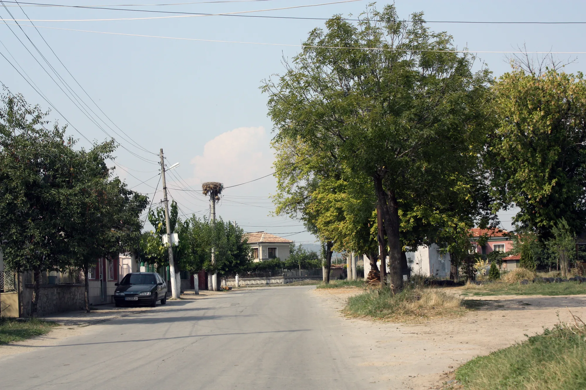 Photo showing: A street in Chernogorovo village, PPazarzhik district, Bulgaria