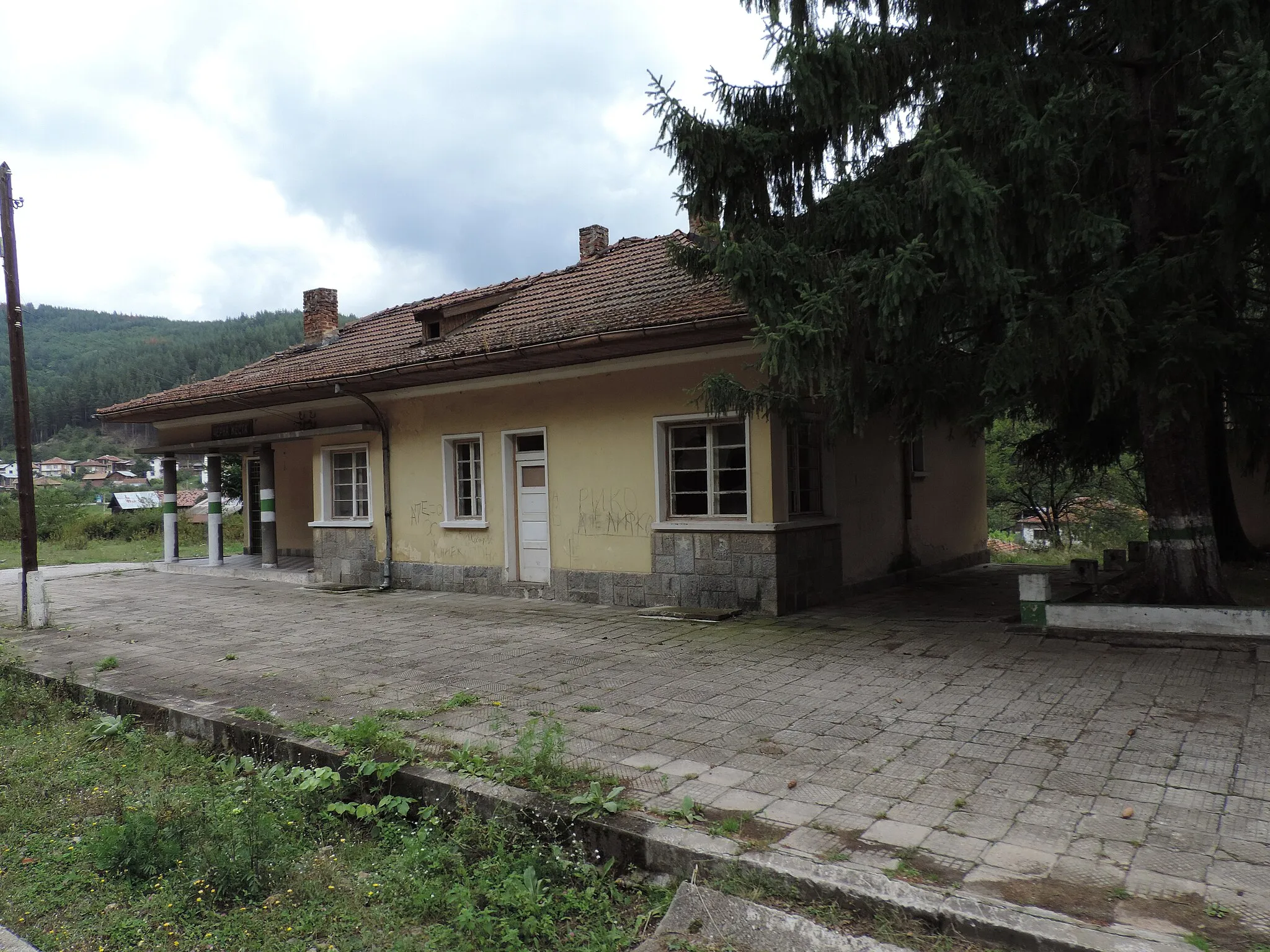 Photo showing: Cherna Mesta railway station, Bulgaria