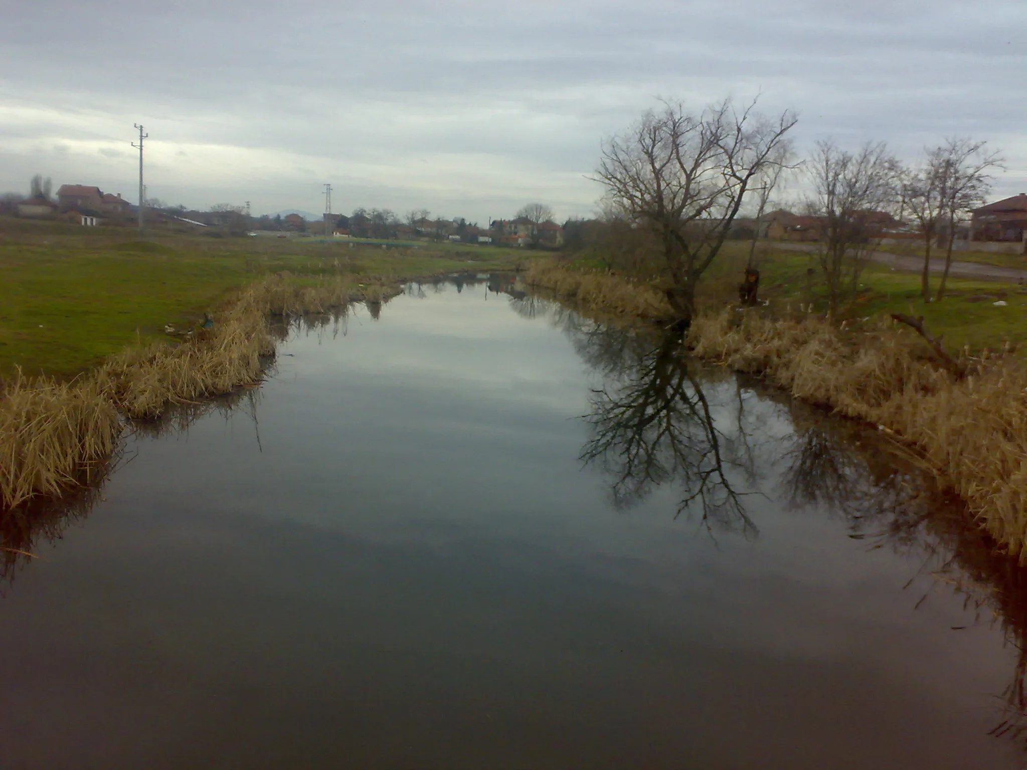 Photo showing: River Banska in Dobrich, Haskovo Province.