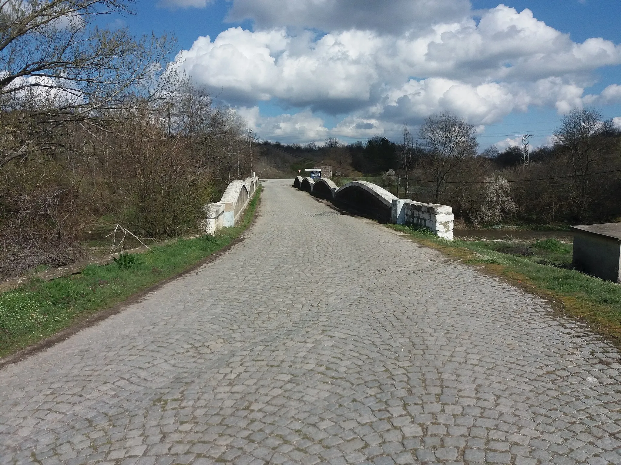 Photo showing: Bridge over Banska river, Klokotnitsa village, Haskovo province