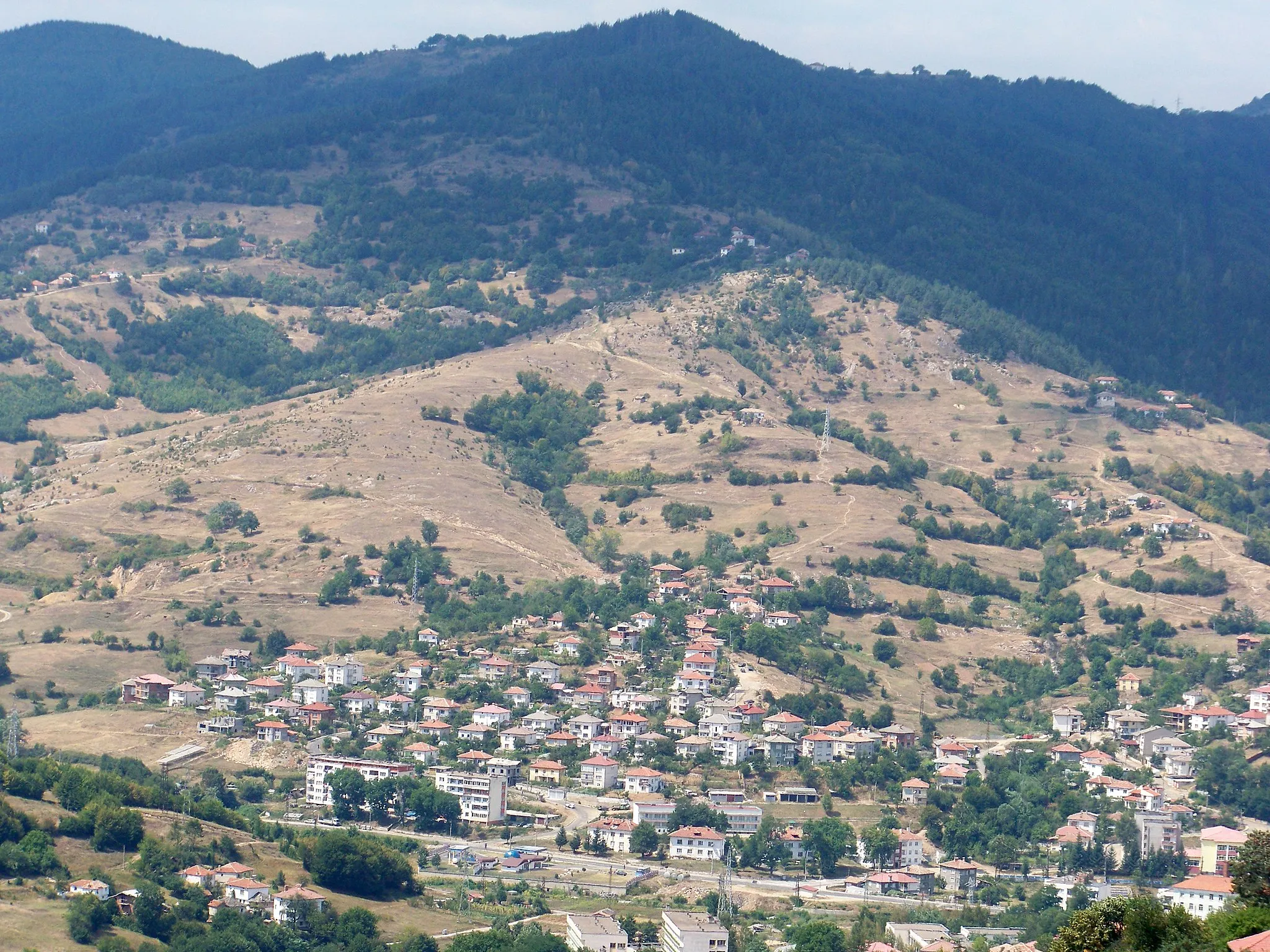 Photo showing: Ardino (Bulgarian: Ардино, formerly Turkish: Eğridere) is a town in Southern Bulgaria, in the Rhodope Mountains.