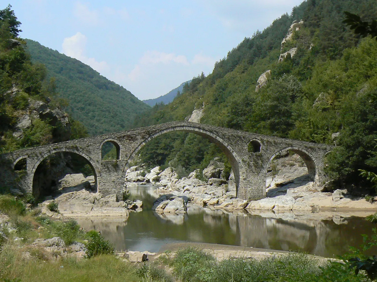 Photo showing: Devil's Bridge near Ardino, Bulgaria