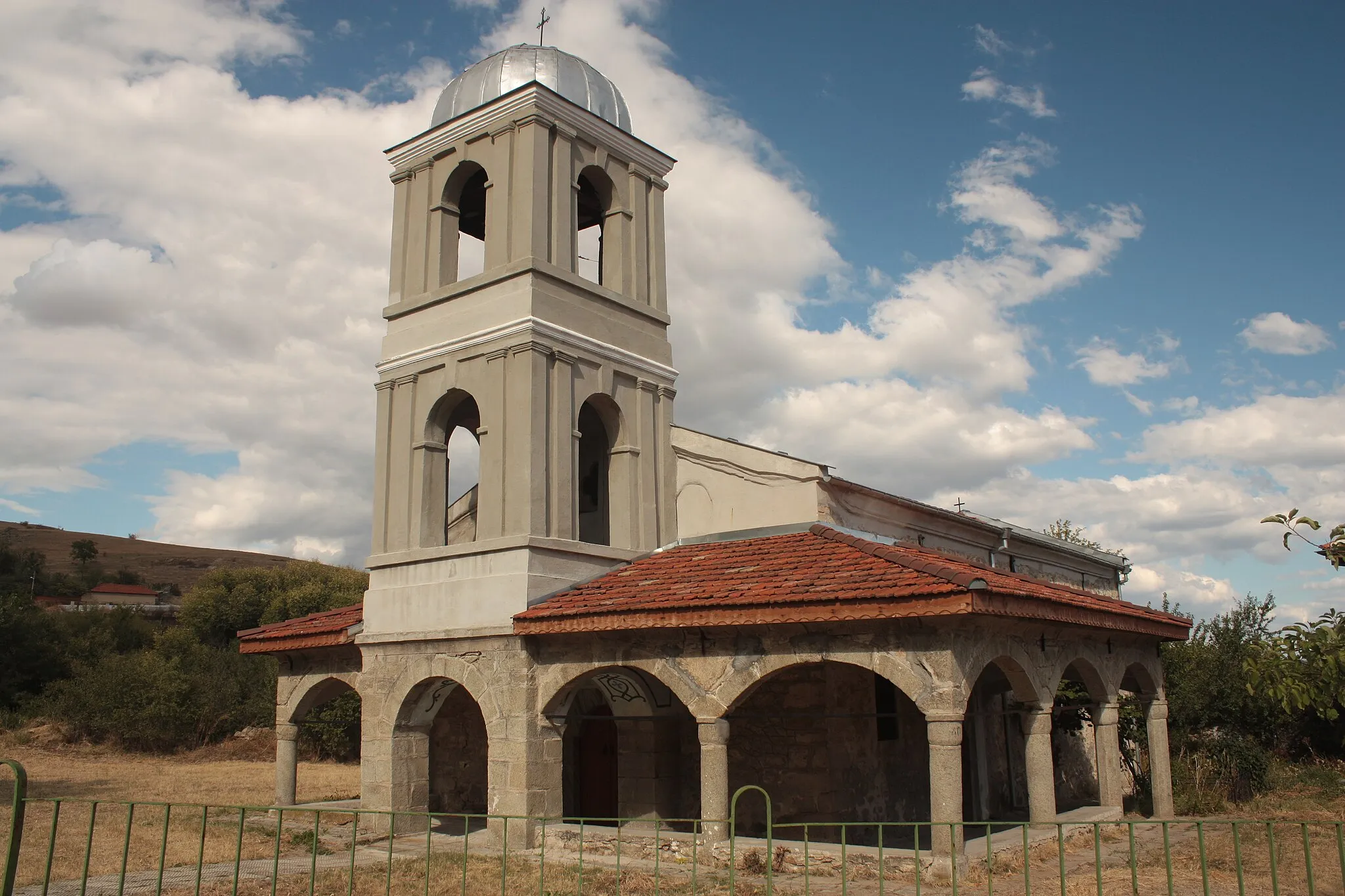 Photo showing: The Ascension of the Lord Church (1881) in Mihiltsi, Bulgaria