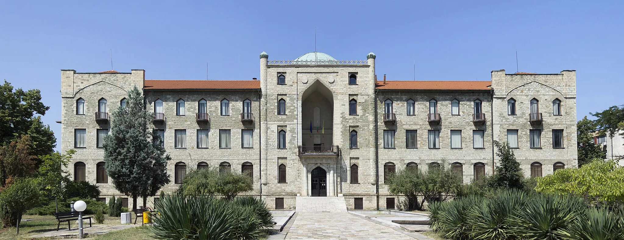 Photo showing: Kardzhali Art Gallery (built in XIX century)