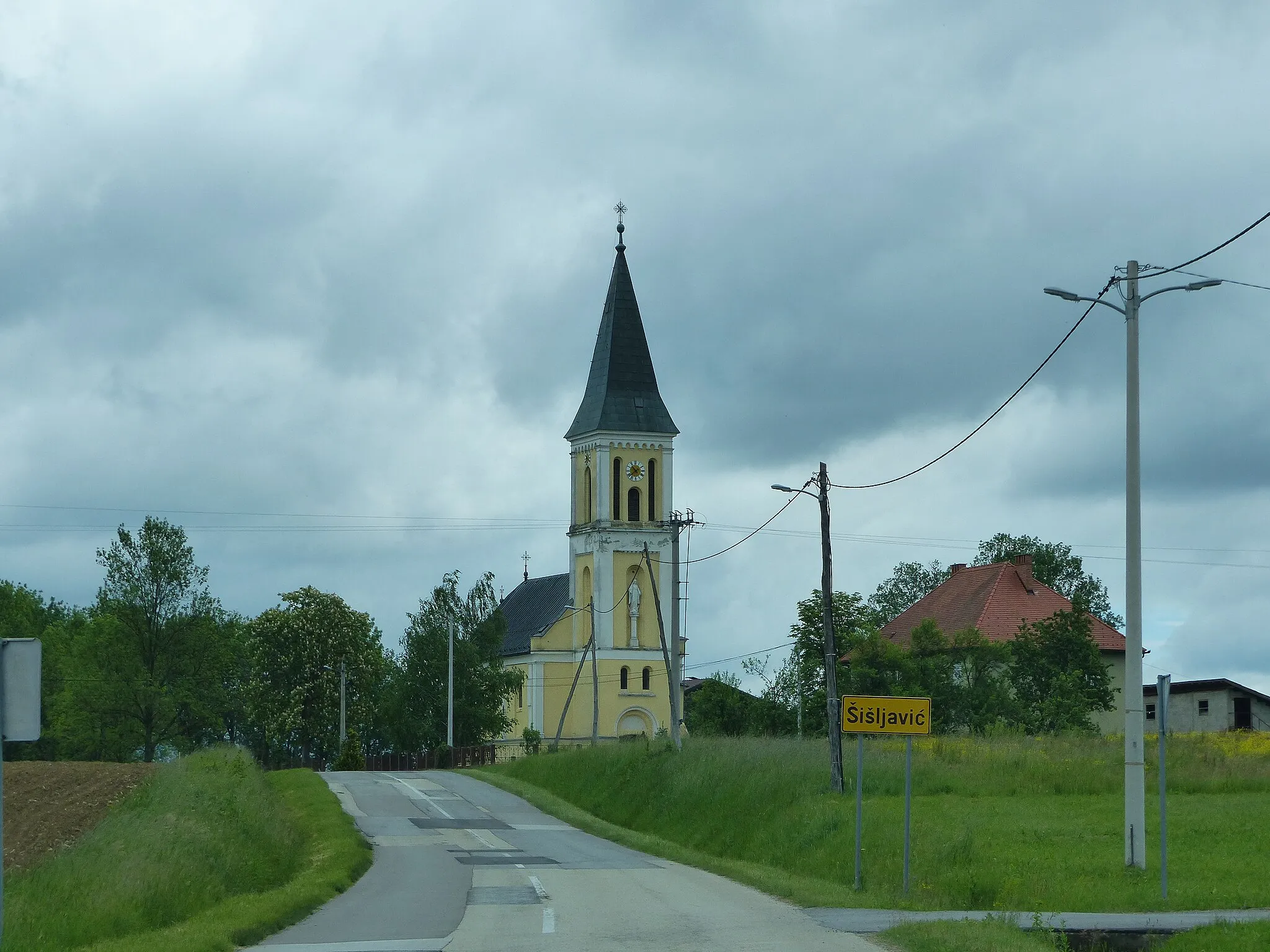 Photo showing: Šišljavić: village in Karlovac, Croatia.