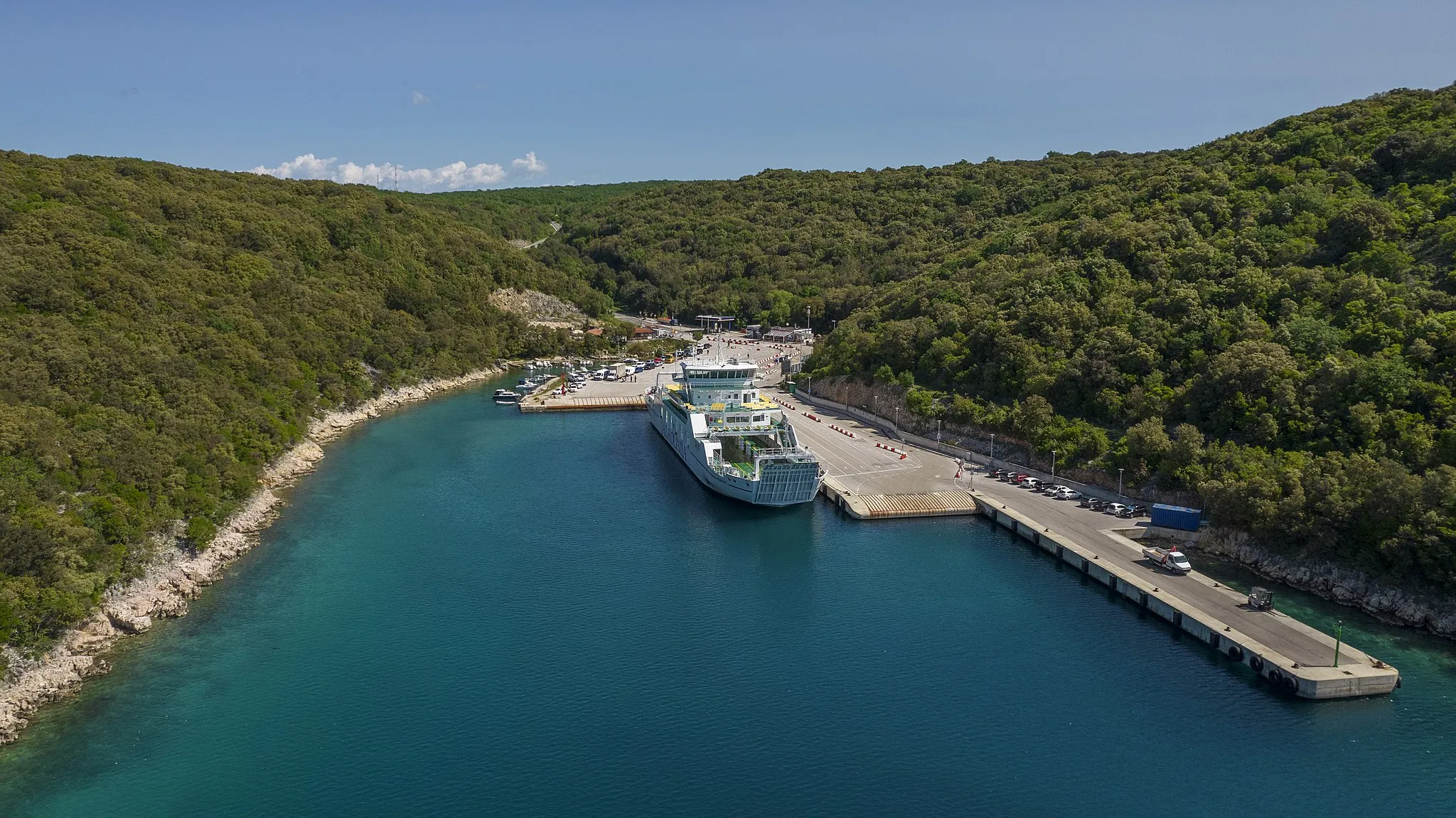 Photo showing: Valbiska port, Malinska, Krk, Croatia