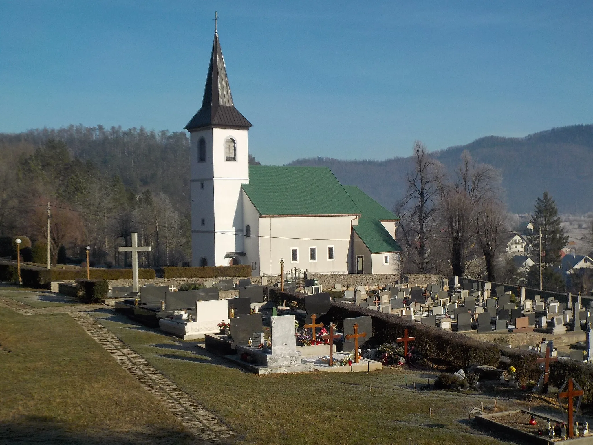 Photo showing: Crkva Svetog Jurja u Liču.