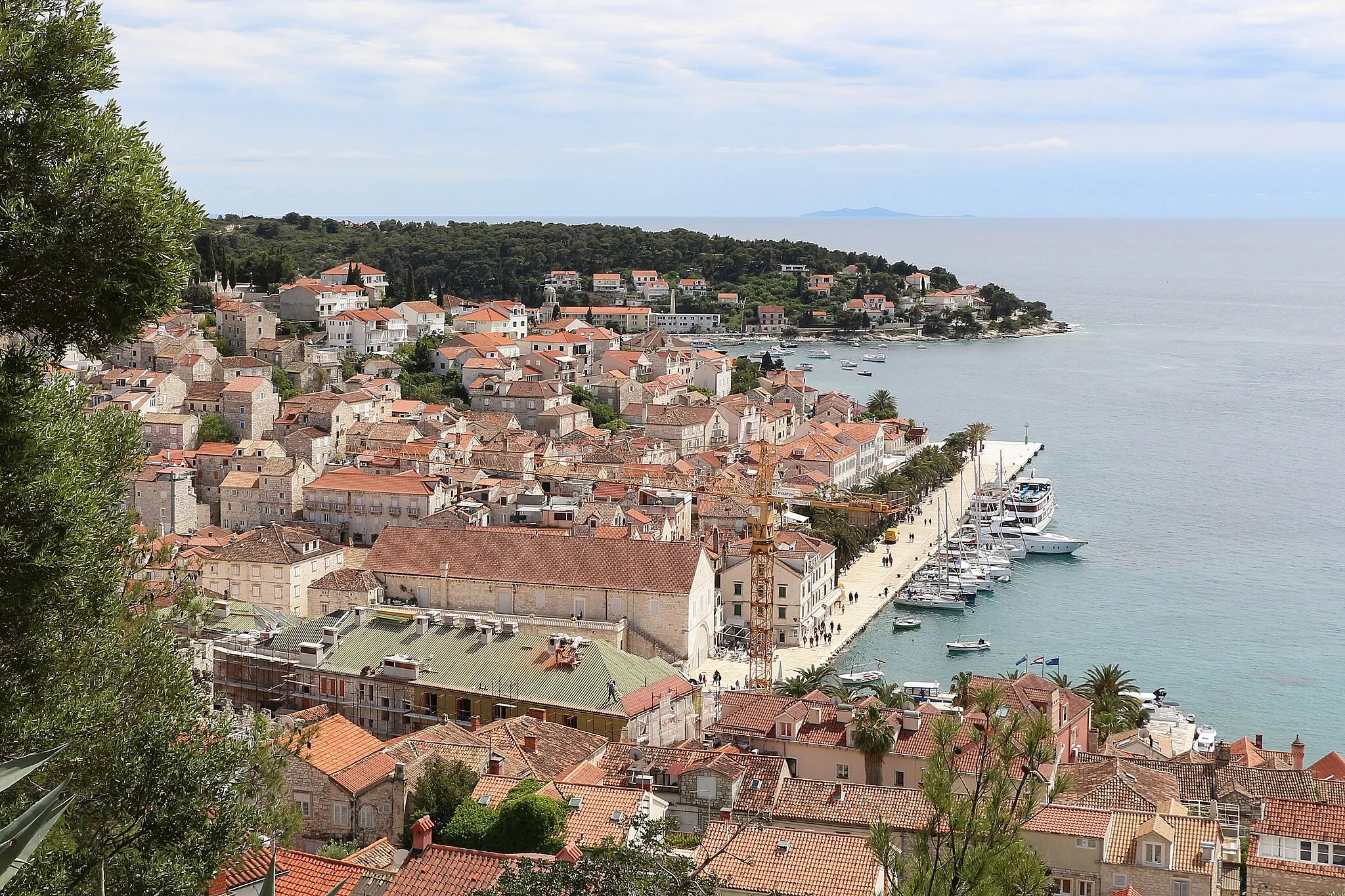 Photo showing: View of Hvar from the Spanish Fortress, Croatia