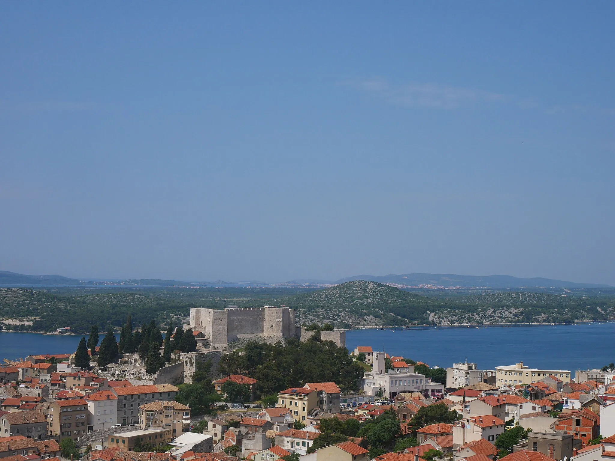 Photo showing: View of St. Michael Fortress from Barone