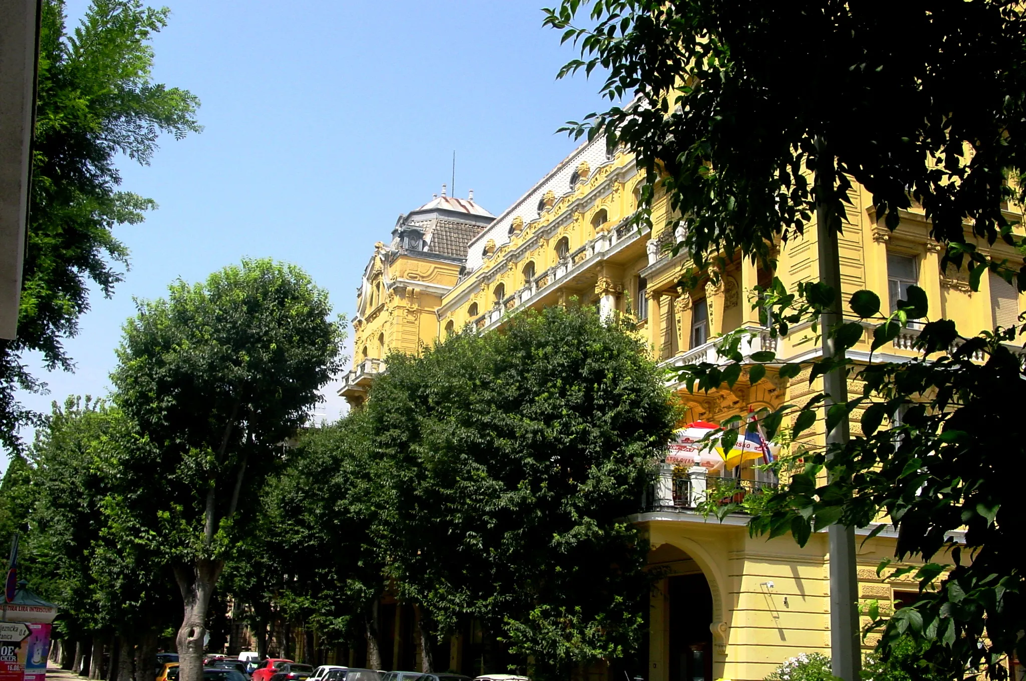 Photo showing: l'Hôtel Rivièra, rue Kolodvorska, Pula, comitat d'Istrie, Republika Hrvatska (Croatie)