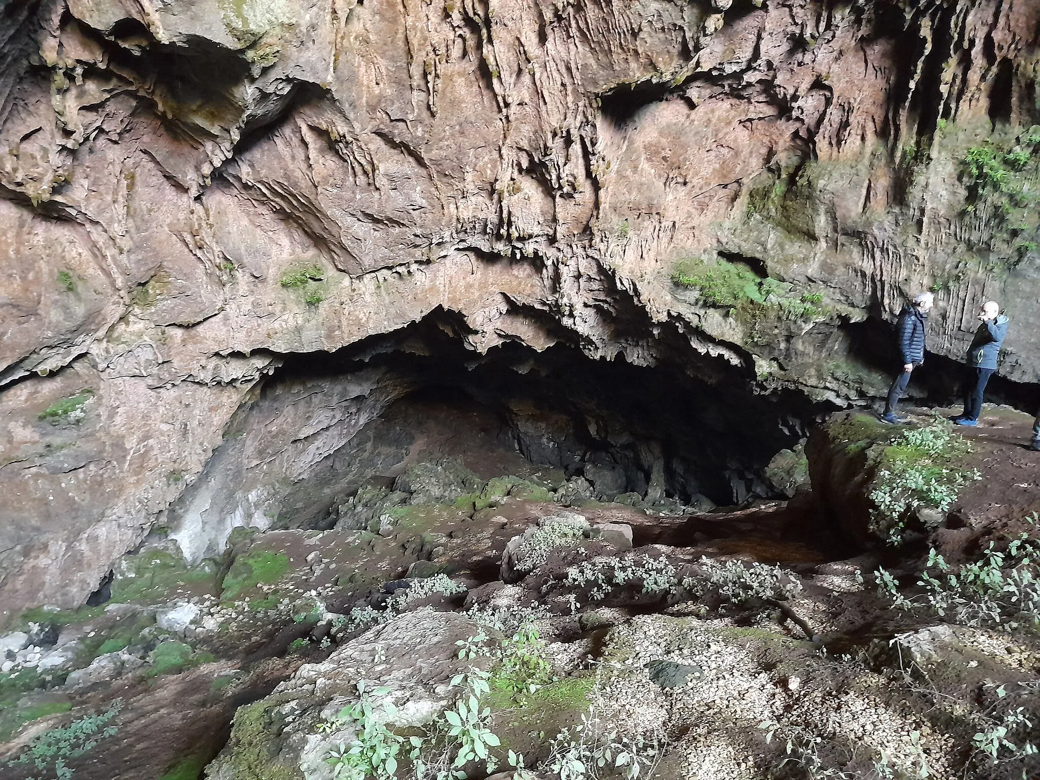 Photo showing: Cave "Kraljeva peć", mount Mosor, near Split, Croatia