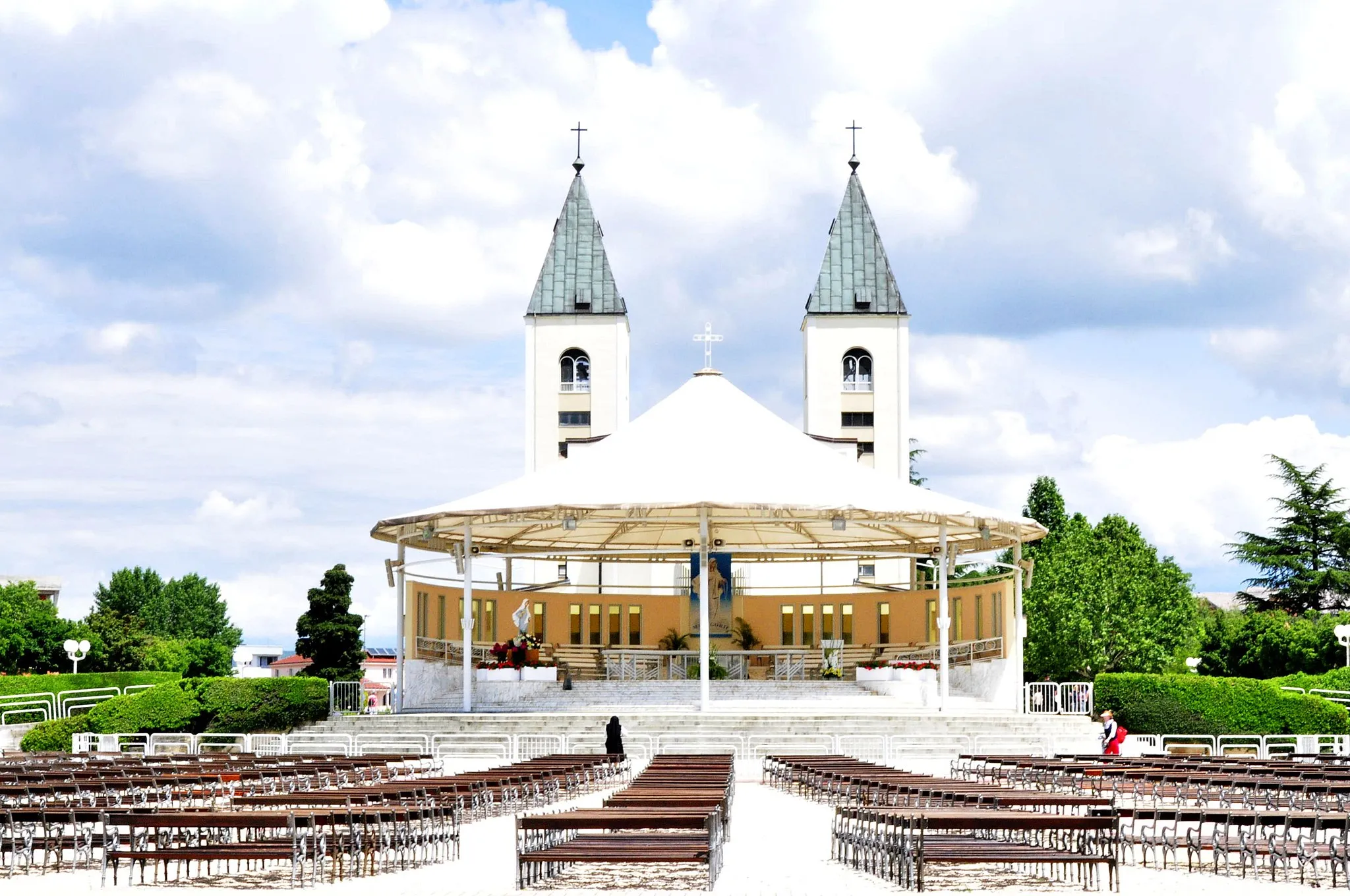 Photo showing: St. Jacob church in Međugorje, Bosnia.