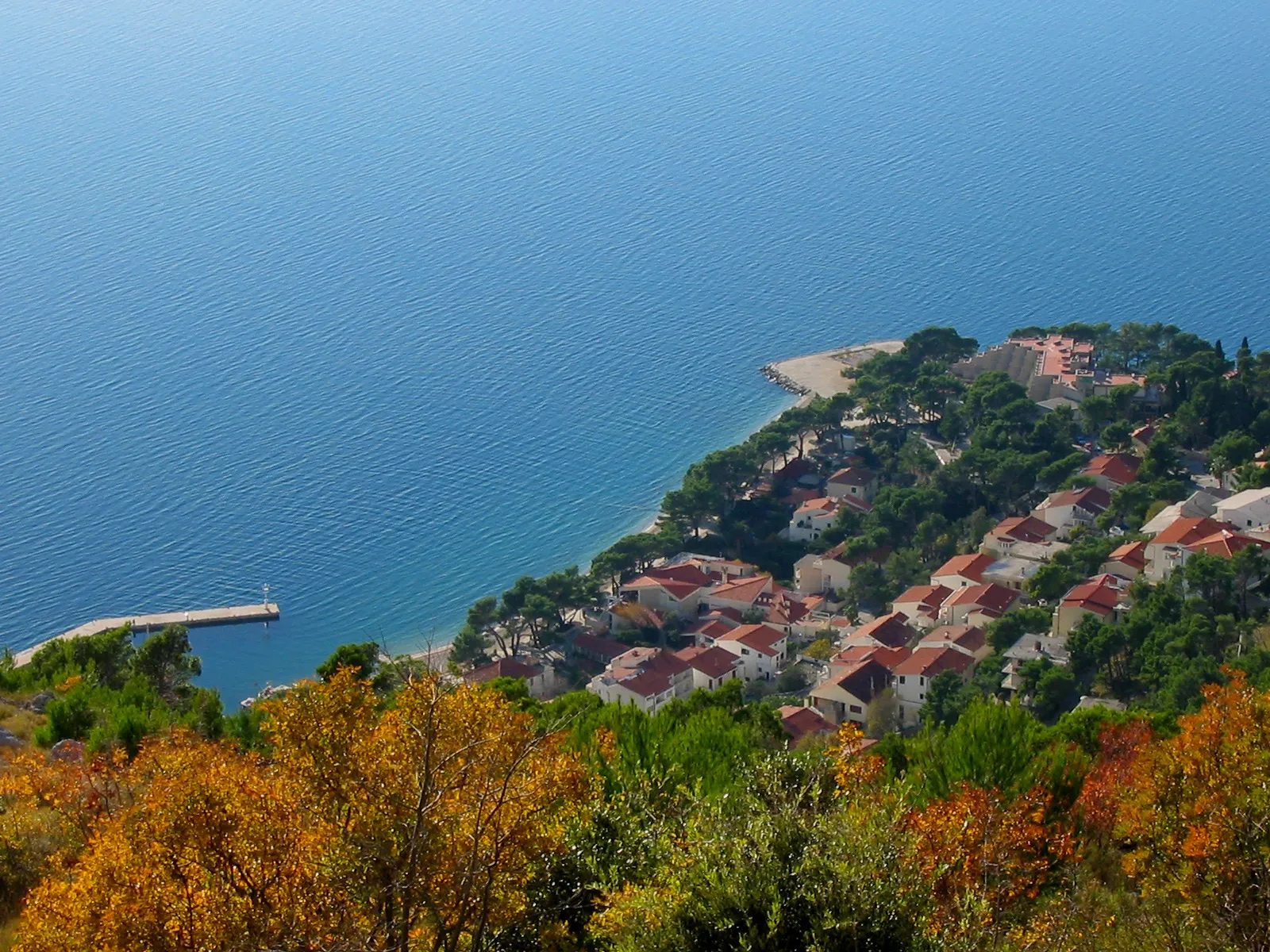 Photo showing: Panoramic view of district Soline in Brela.