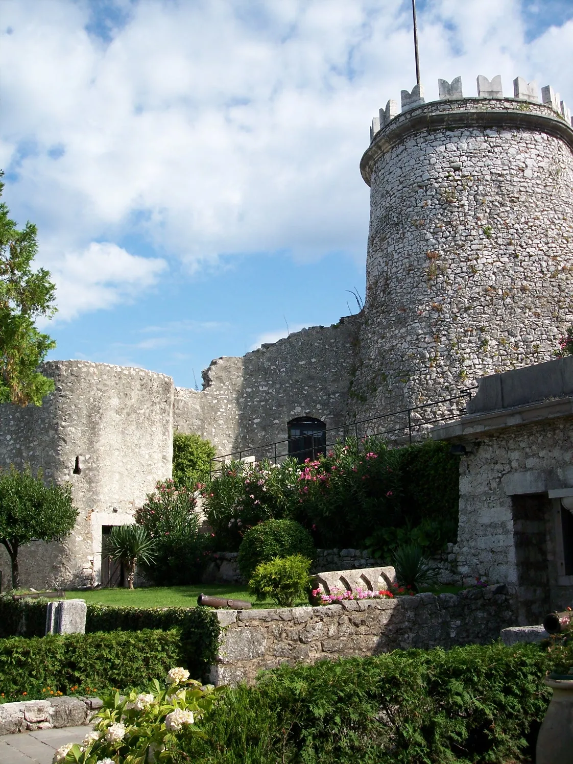 Photo showing: Hill fort in Trsat district in city Rijeka (Croatia)