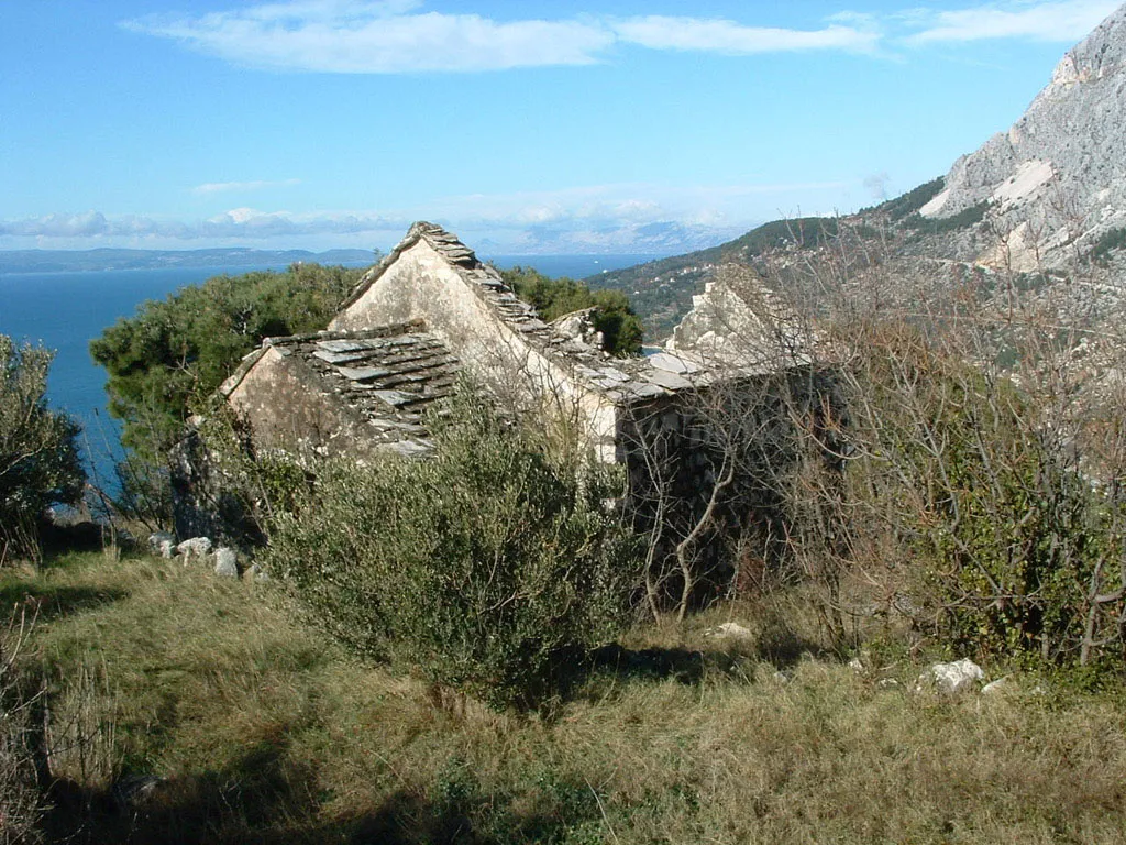 Photo showing: St. Catherine's church in Drašnice